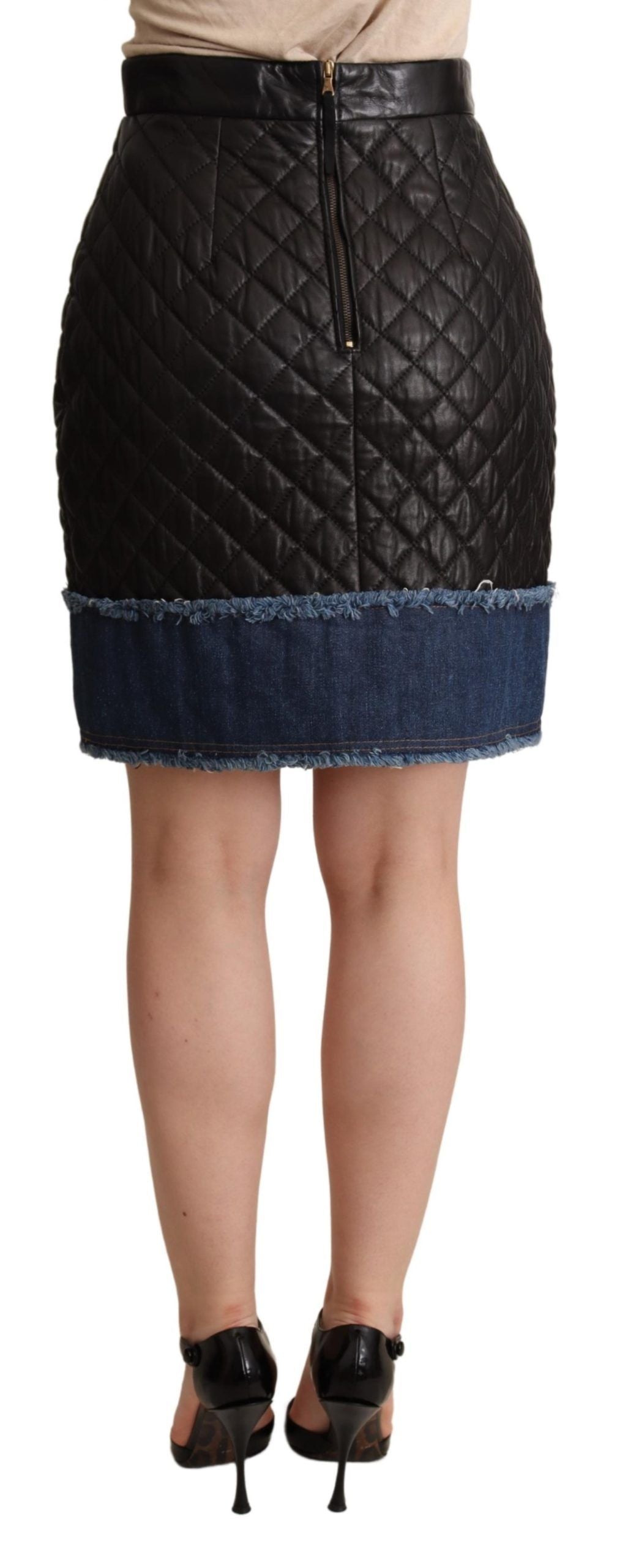 Minigonna in pelle a vita alta ed elegante