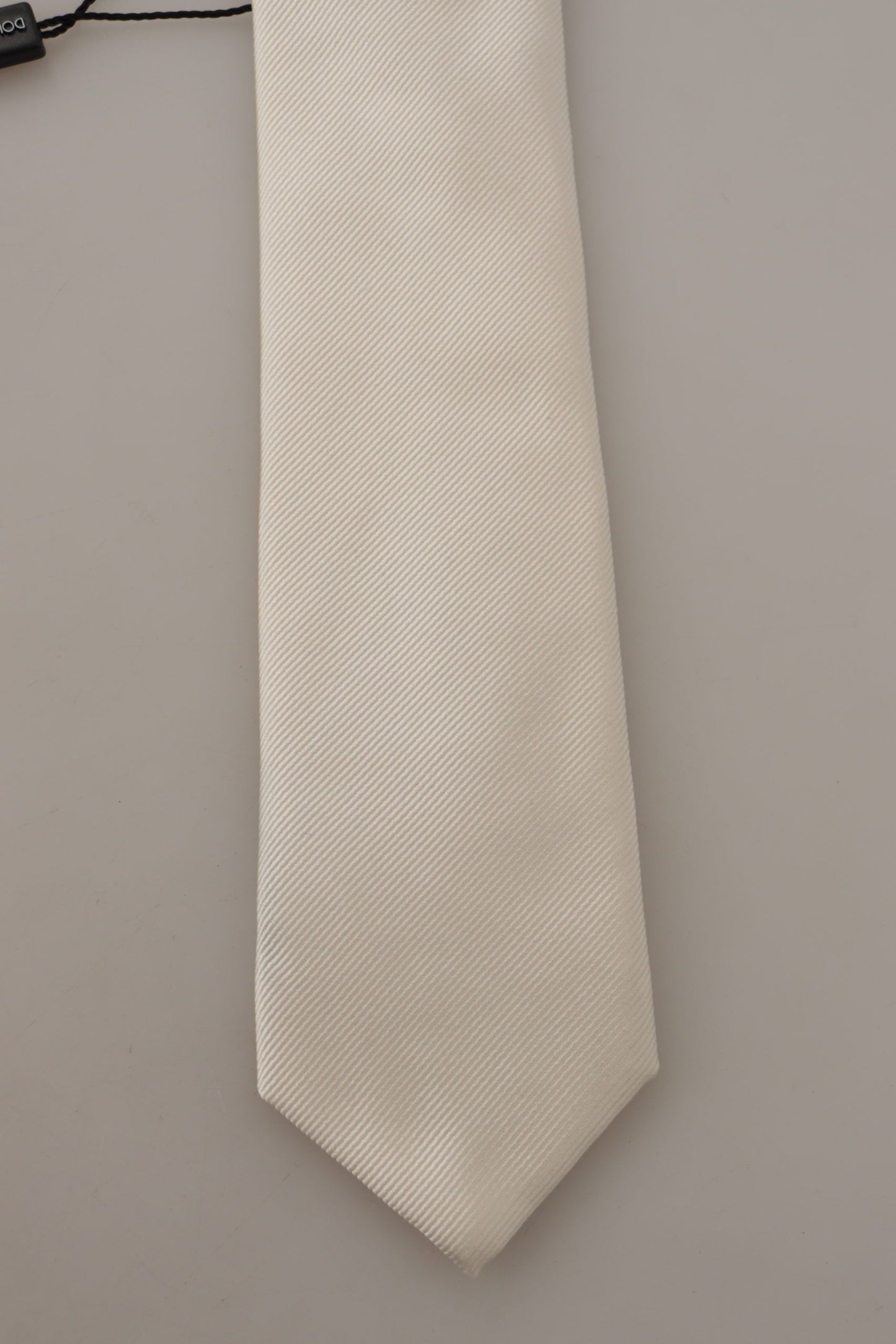 Elegante cravatta da uomo in seta bianca
