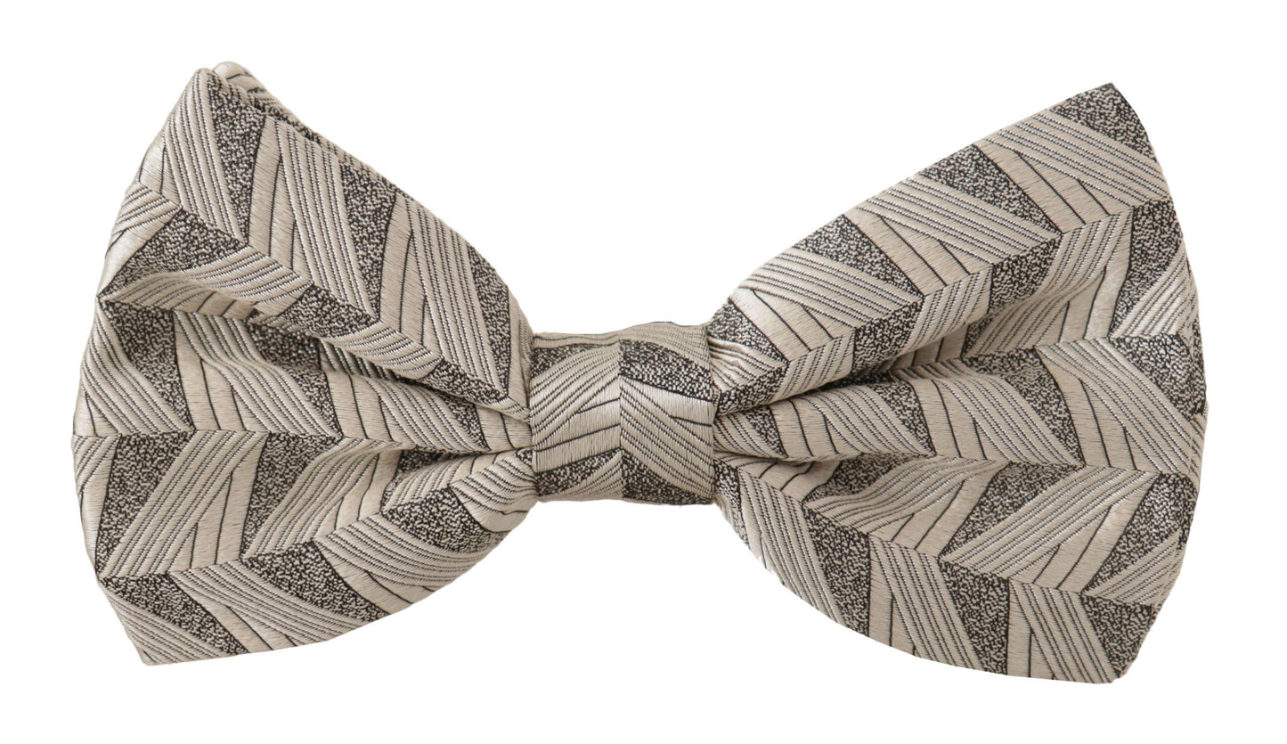 Elegante papillon grigio in seta
