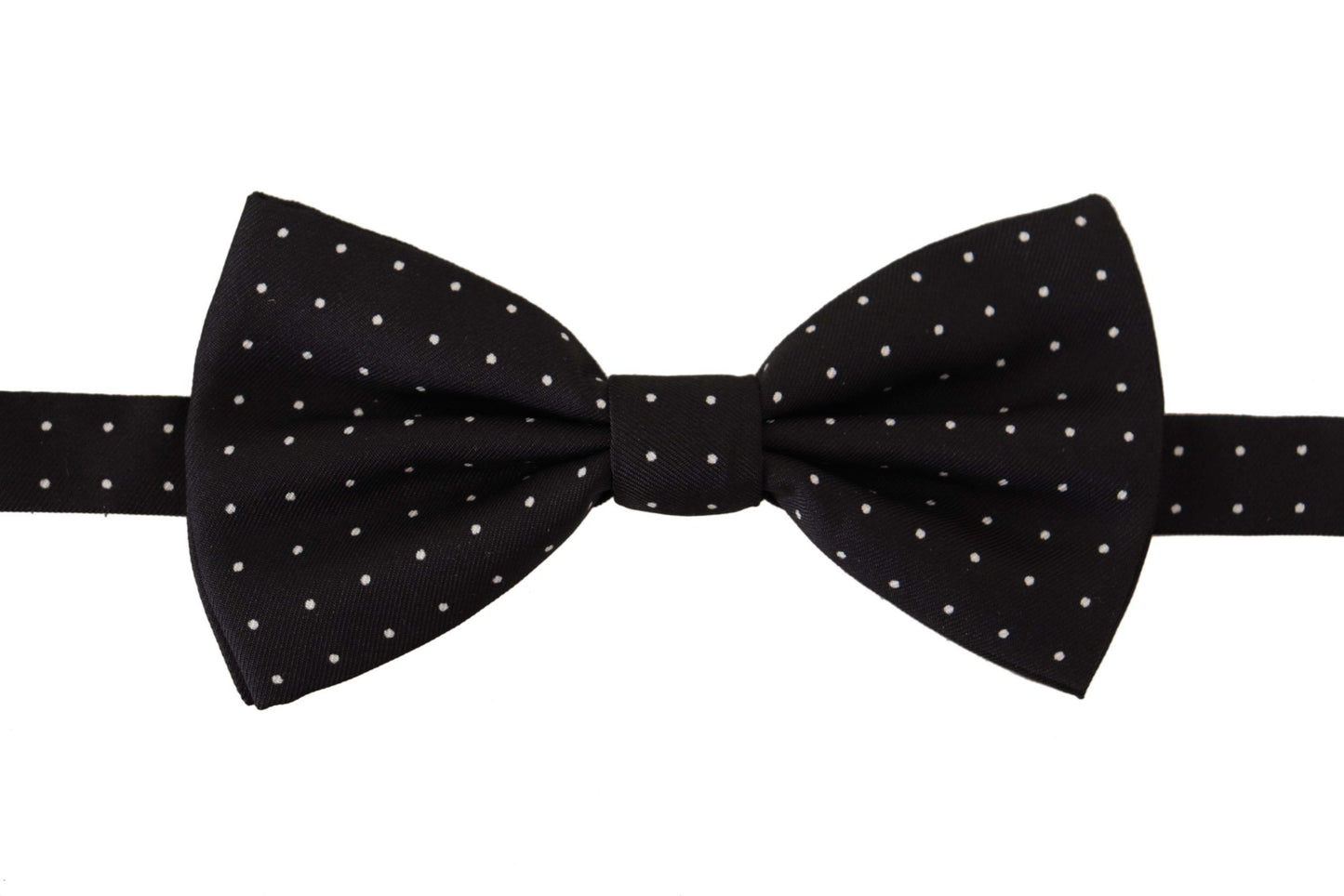 Elegante papillon in seta a pois neri