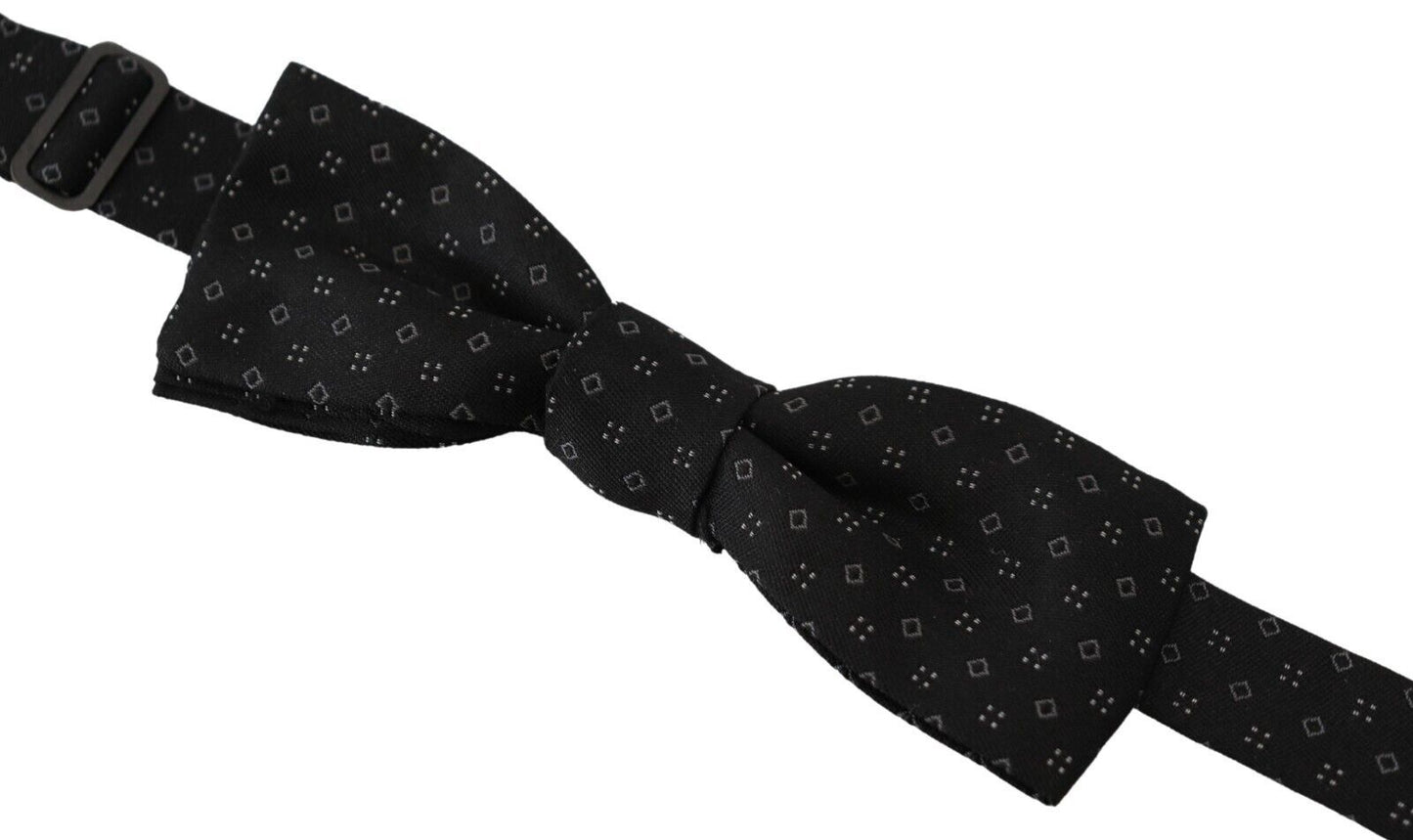 Elegante papillon nero in seta per uomo