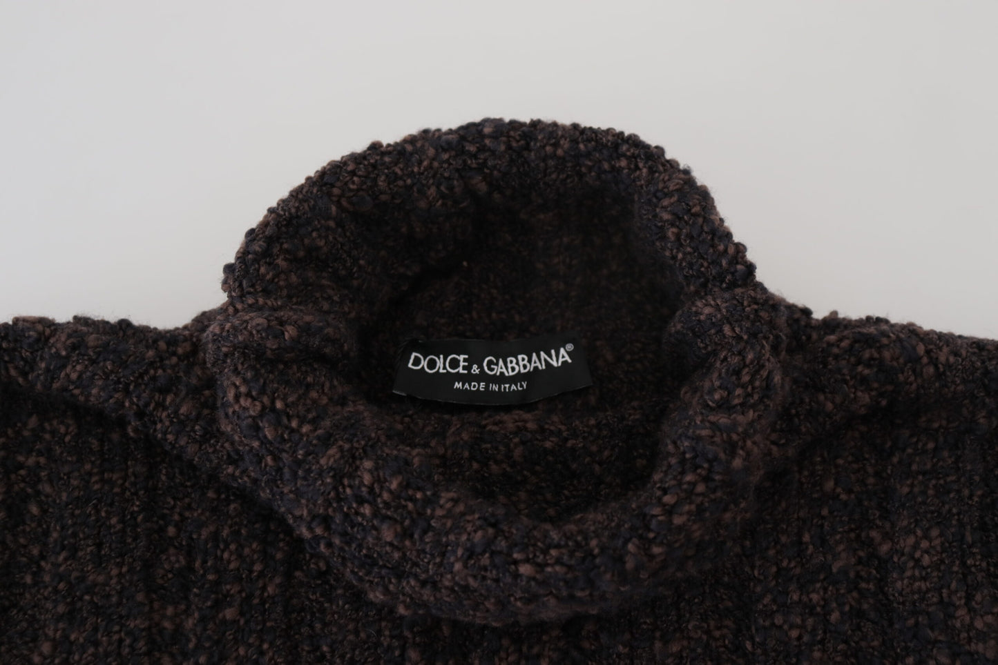 Elegante maglione a collo alto in misto lana