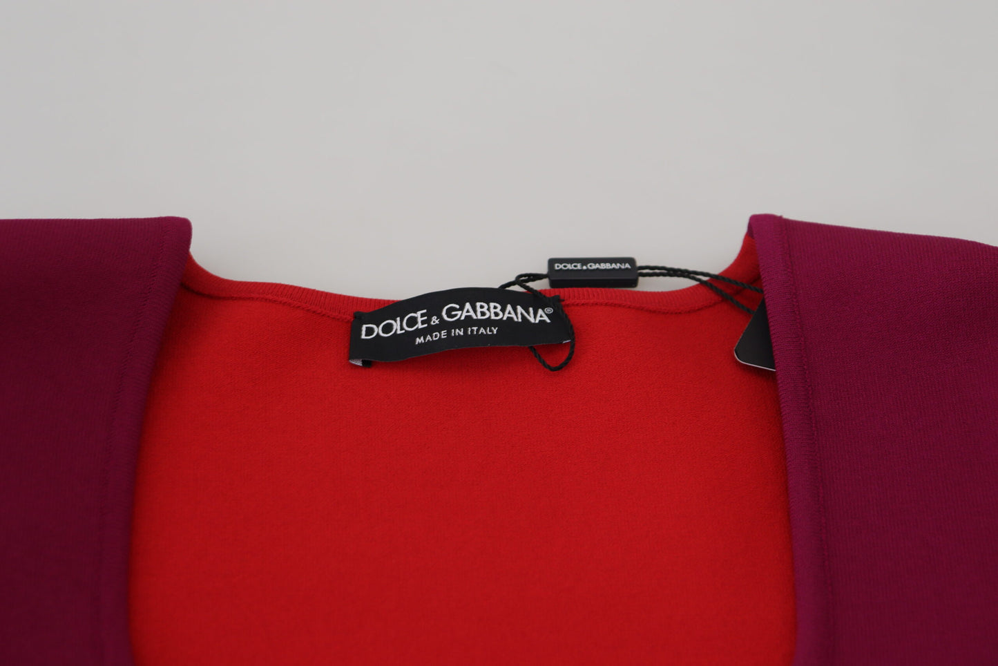 Maglione pullover multicolore con scollo quadrato