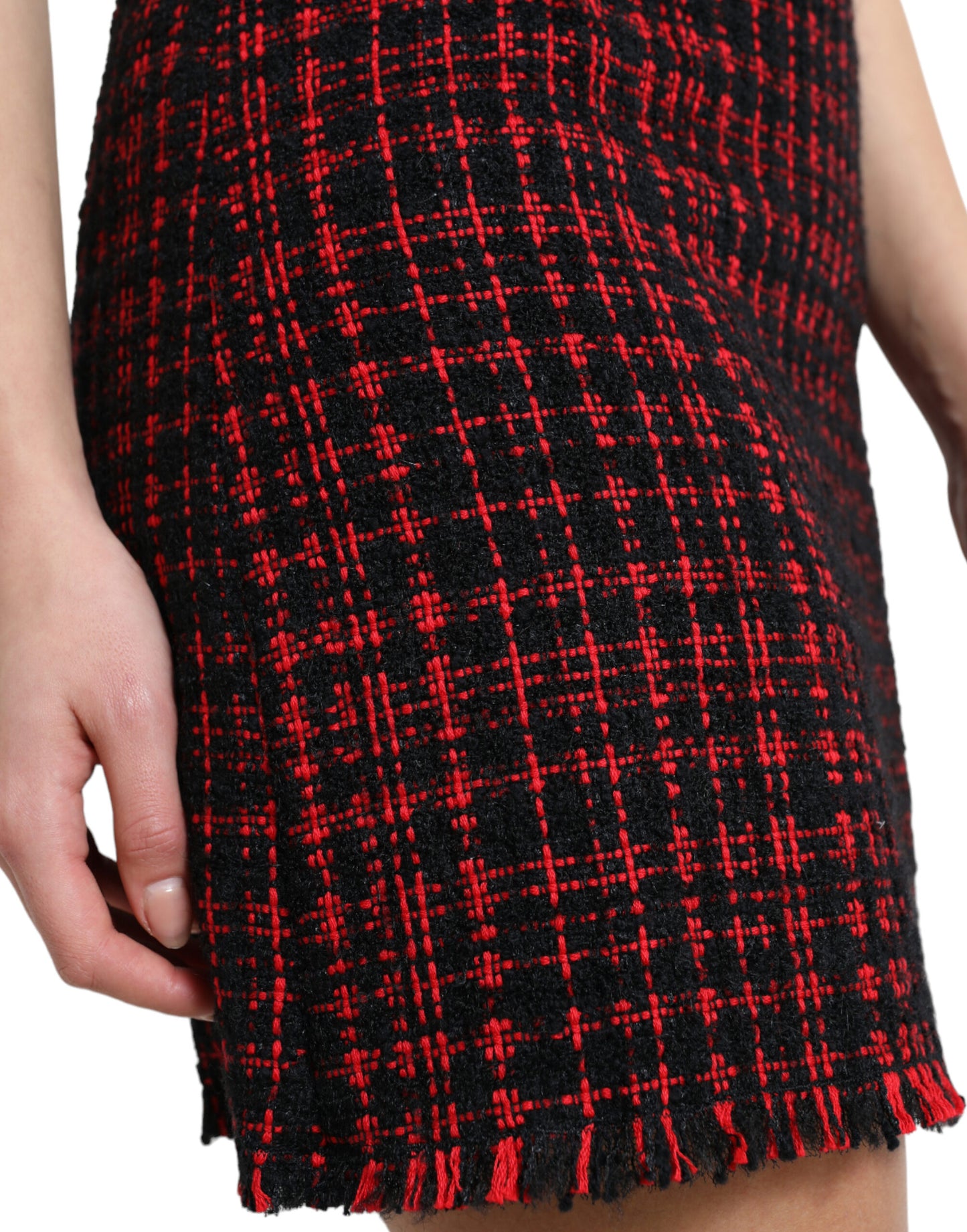 Verlockender Minirock mit hoher Taille und Schottenmuster