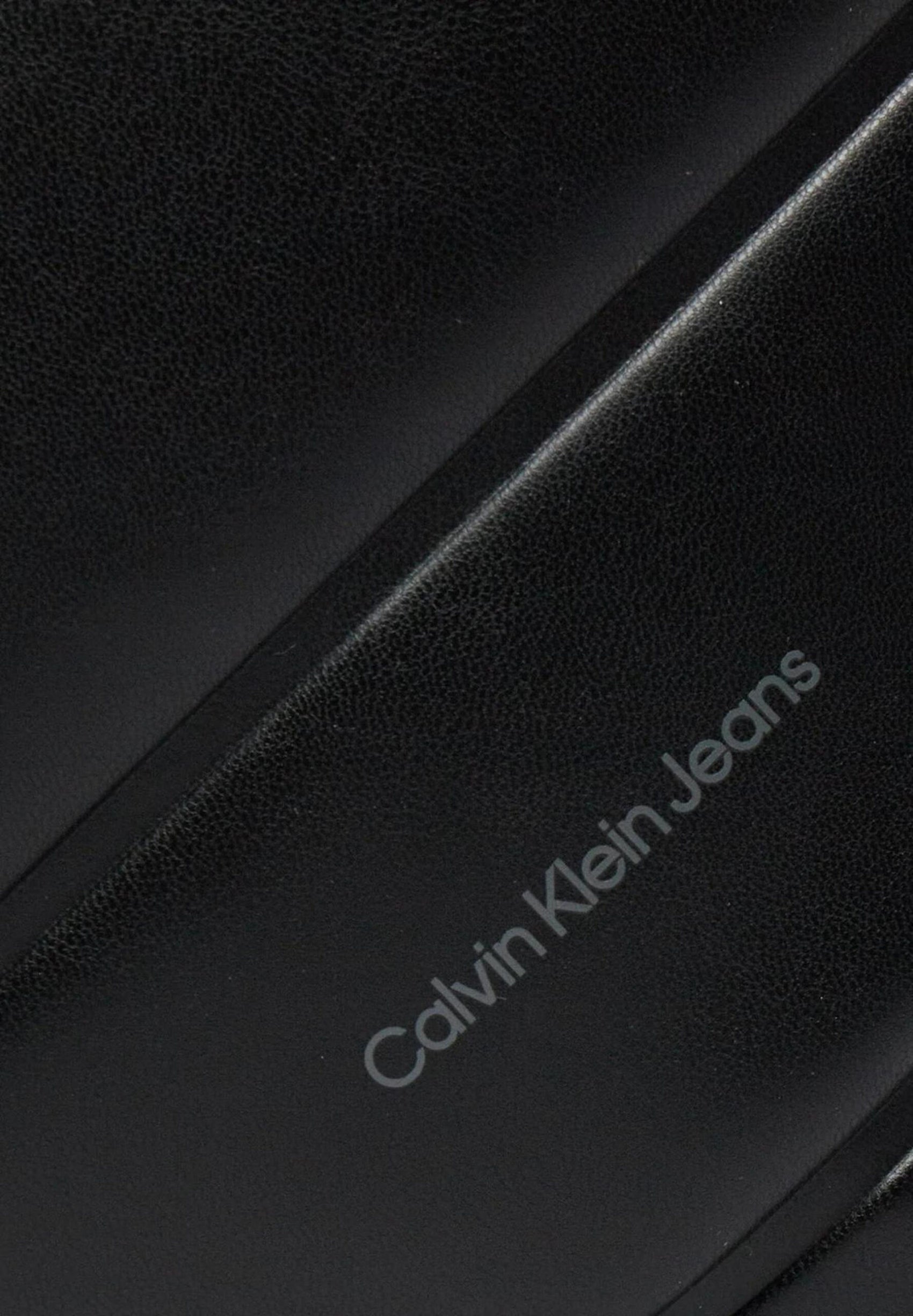 Calvin Klein Jeans Black Polyethylene Handbag
