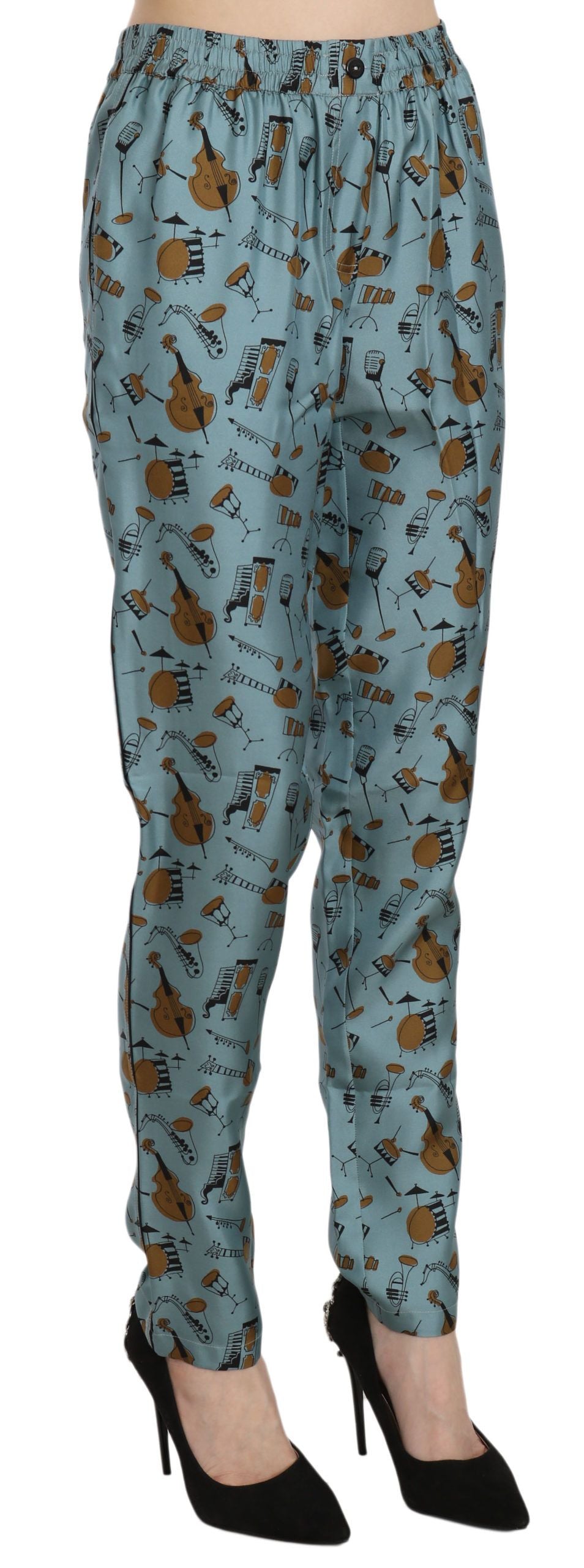 Hoch taillierte, schmal zulaufende Seidenhose mit blauem Print