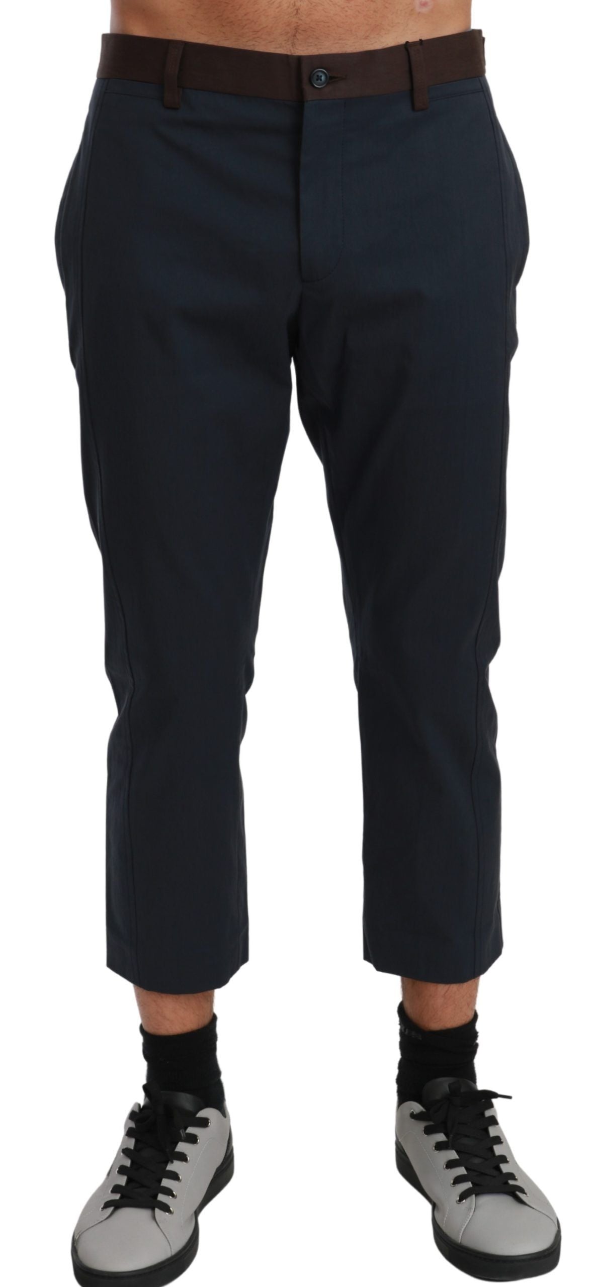 Pantaloni casual a righe corte ed eleganti