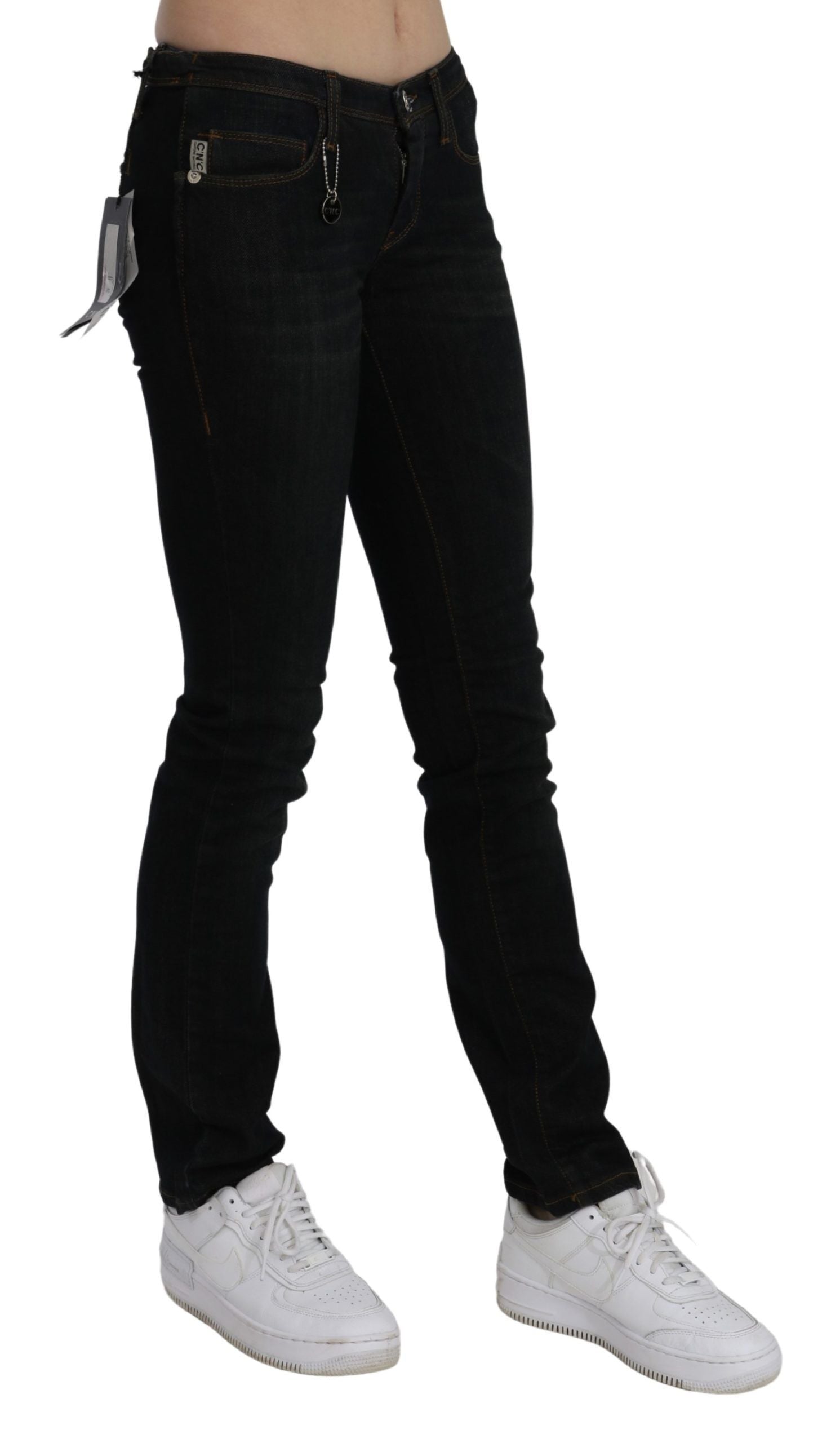 Schicke schwarze Slim Fit Jeans mit mittlerer Taille