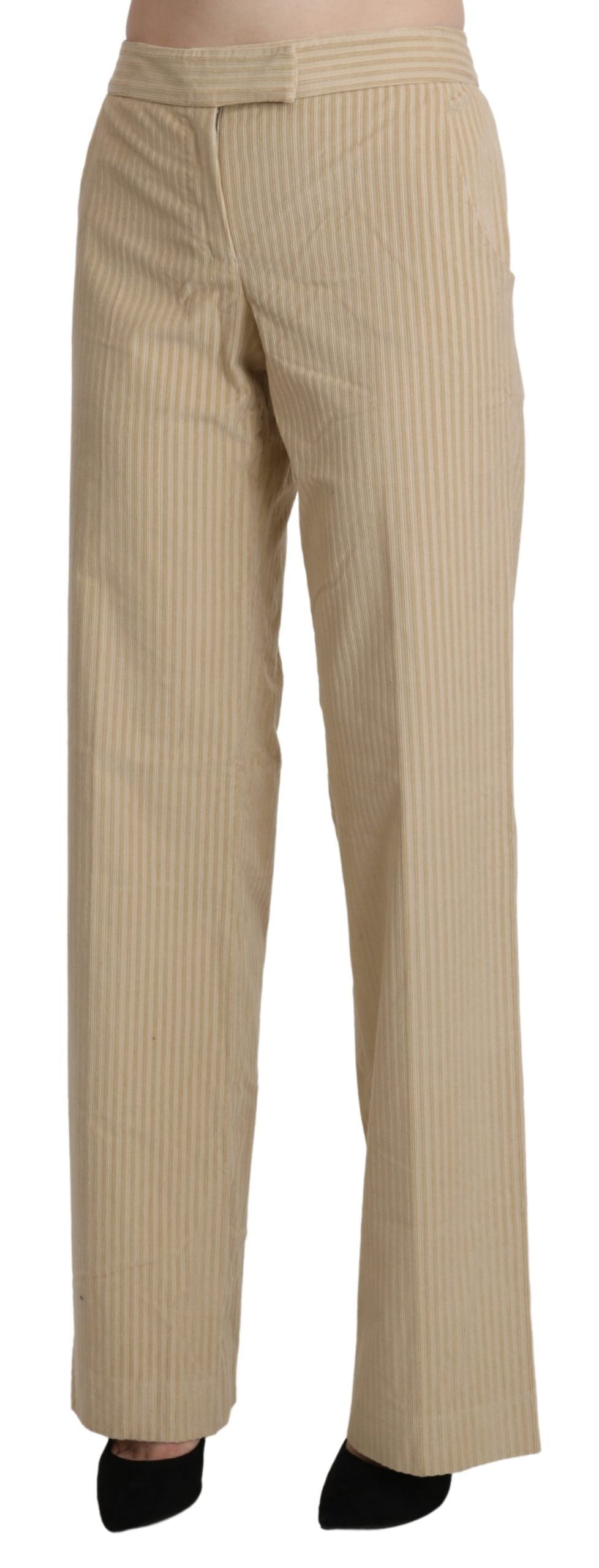 Schicke beige Hose mit hoher Taille und weitem Bein