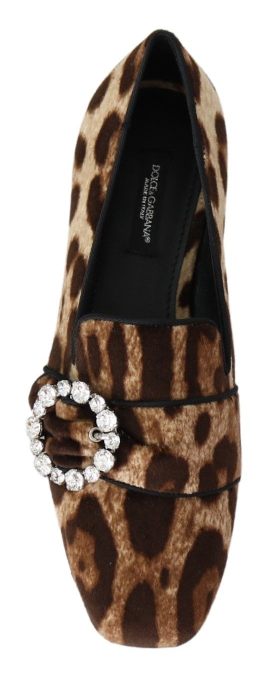 Loafer mit Leopardenmuster und Kristallverzierung