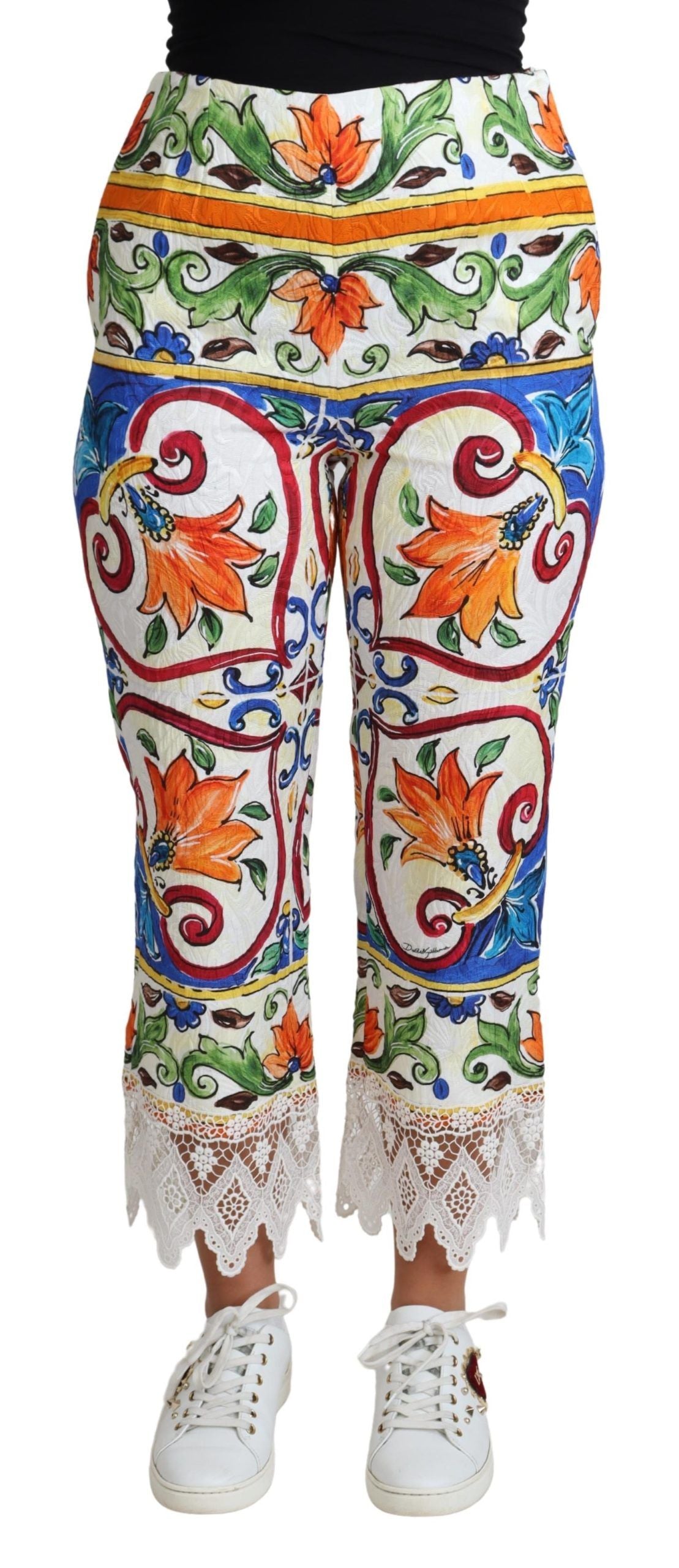 Pantaloni corti a vita alta in maiolica