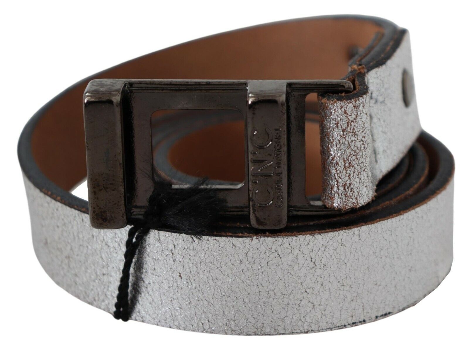 Eleganter silberner Modegürtel aus Leder