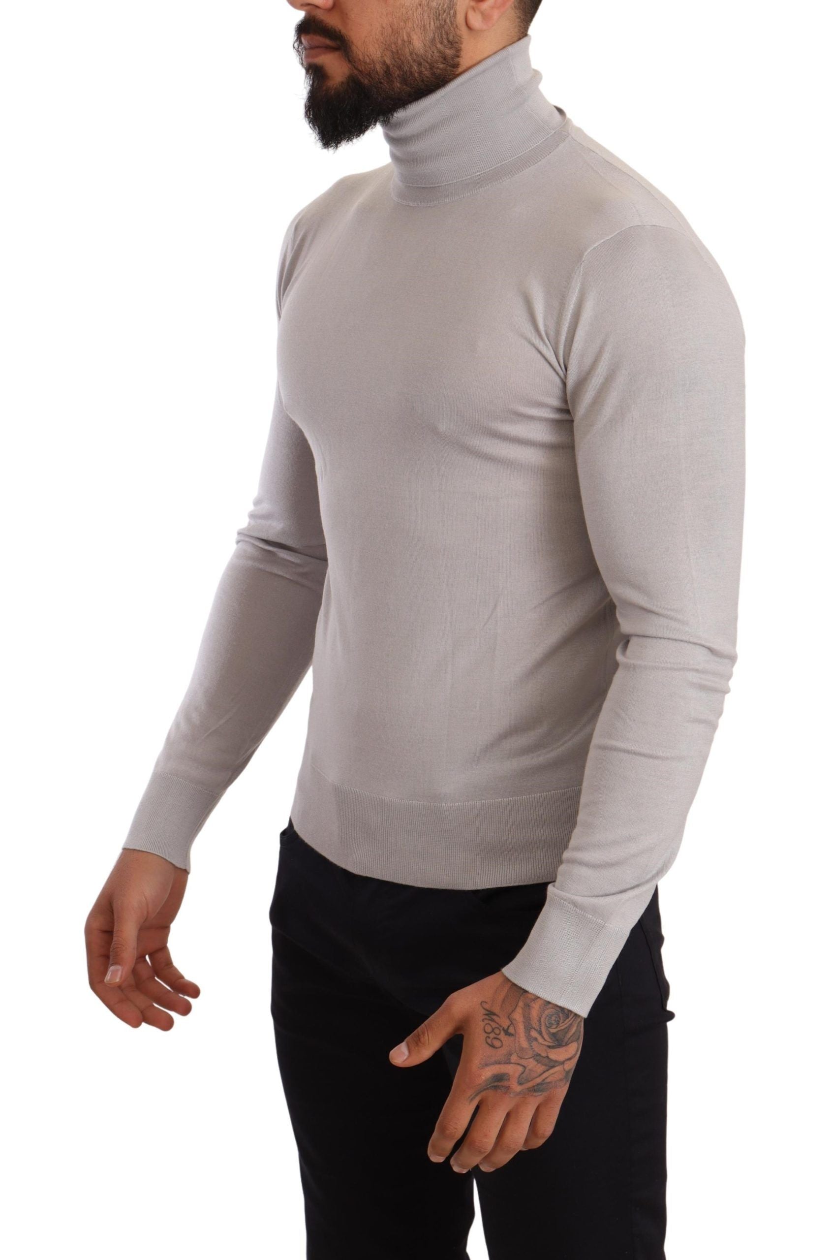 Dolcevita elegante in misto cashmere e seta