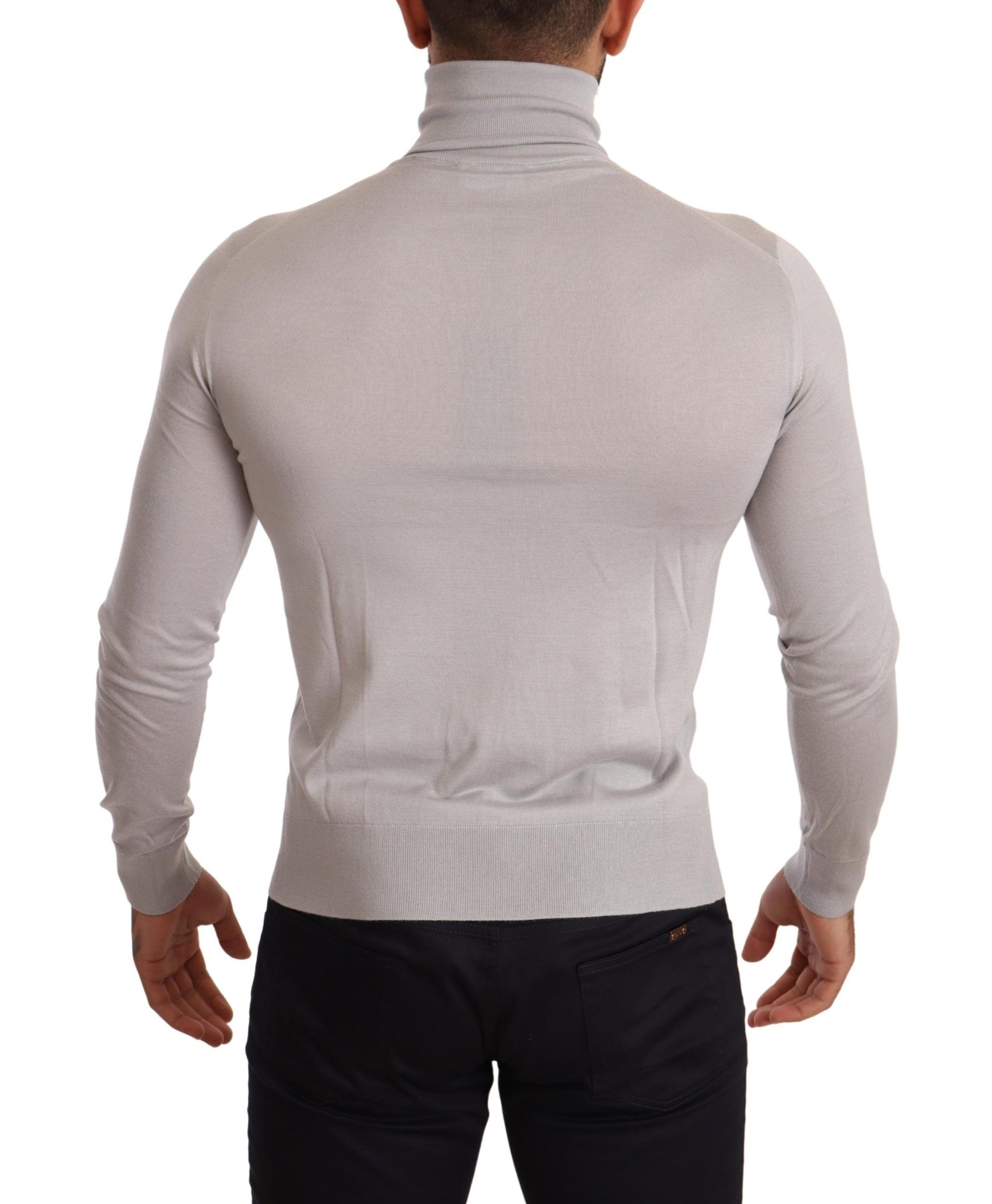 Dolcevita elegante in misto cashmere e seta
