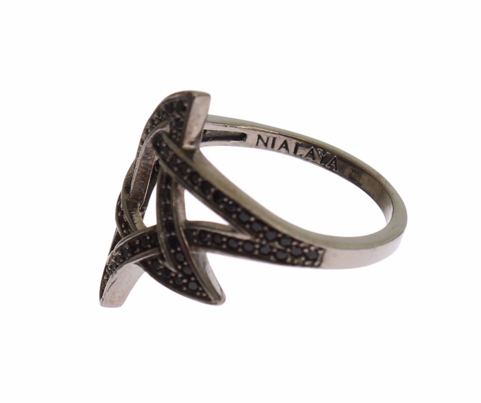 Anello chic in argento rodiato nero con cristalli CZ
