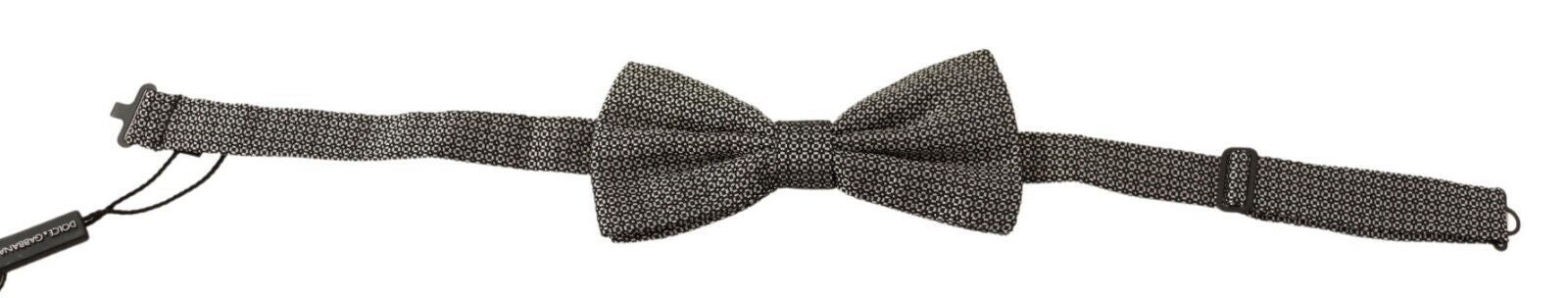 Elegante papillon in seta multicolore