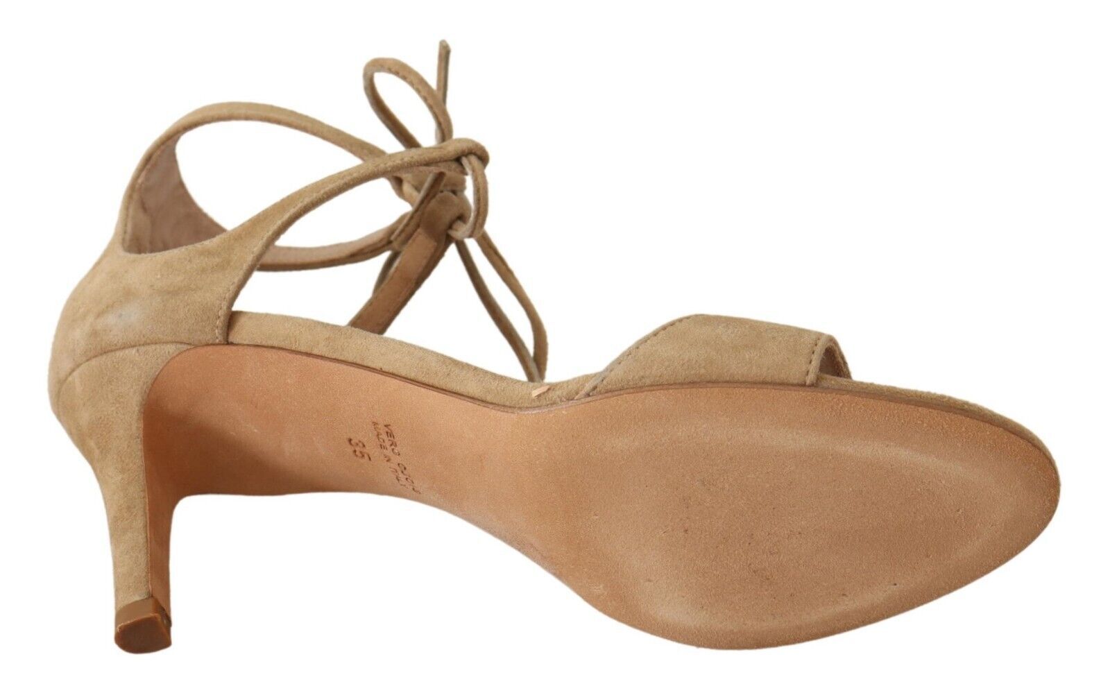 Elegante beige Wildleder-Pumps mit Knöchelriemen