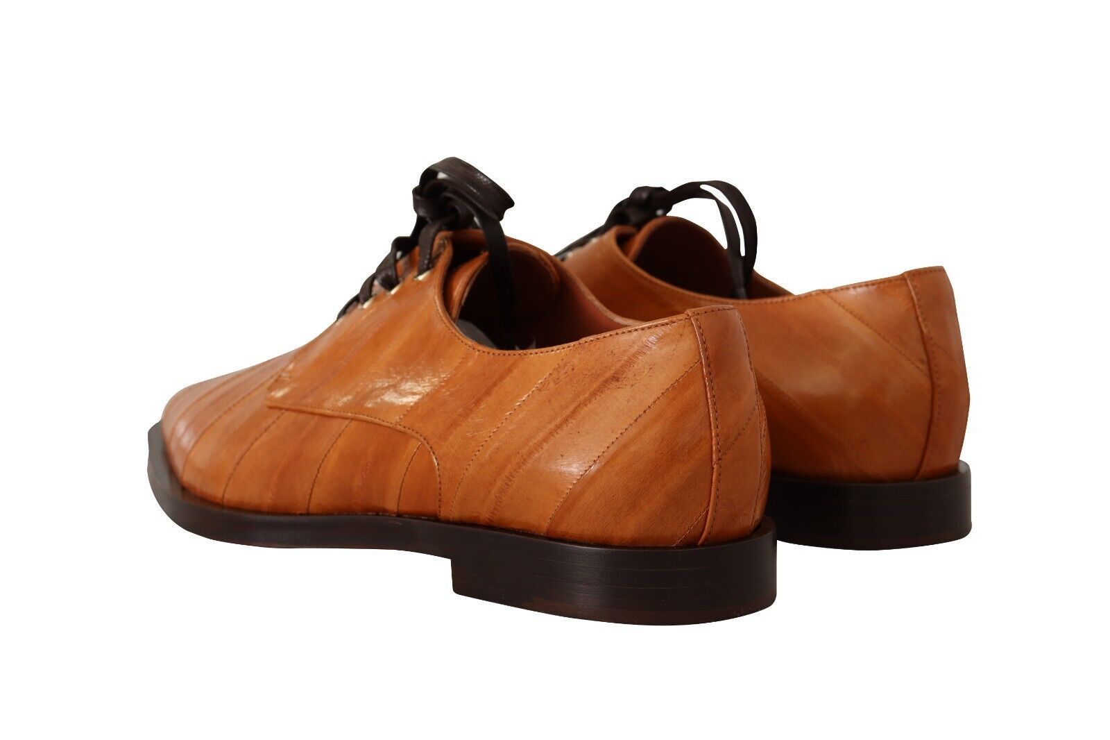 Elegante Ballerinas aus Aalleder mit Schnürung
