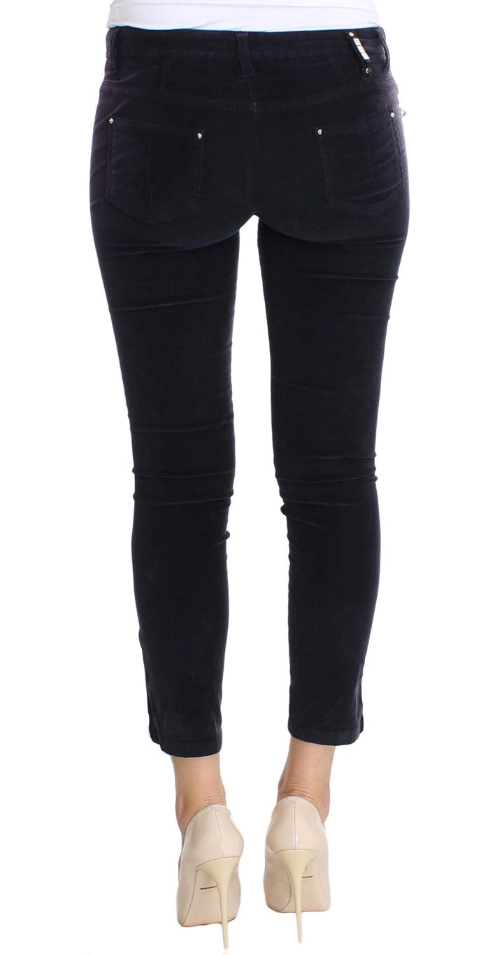 Elegante lila kurze Cordhose