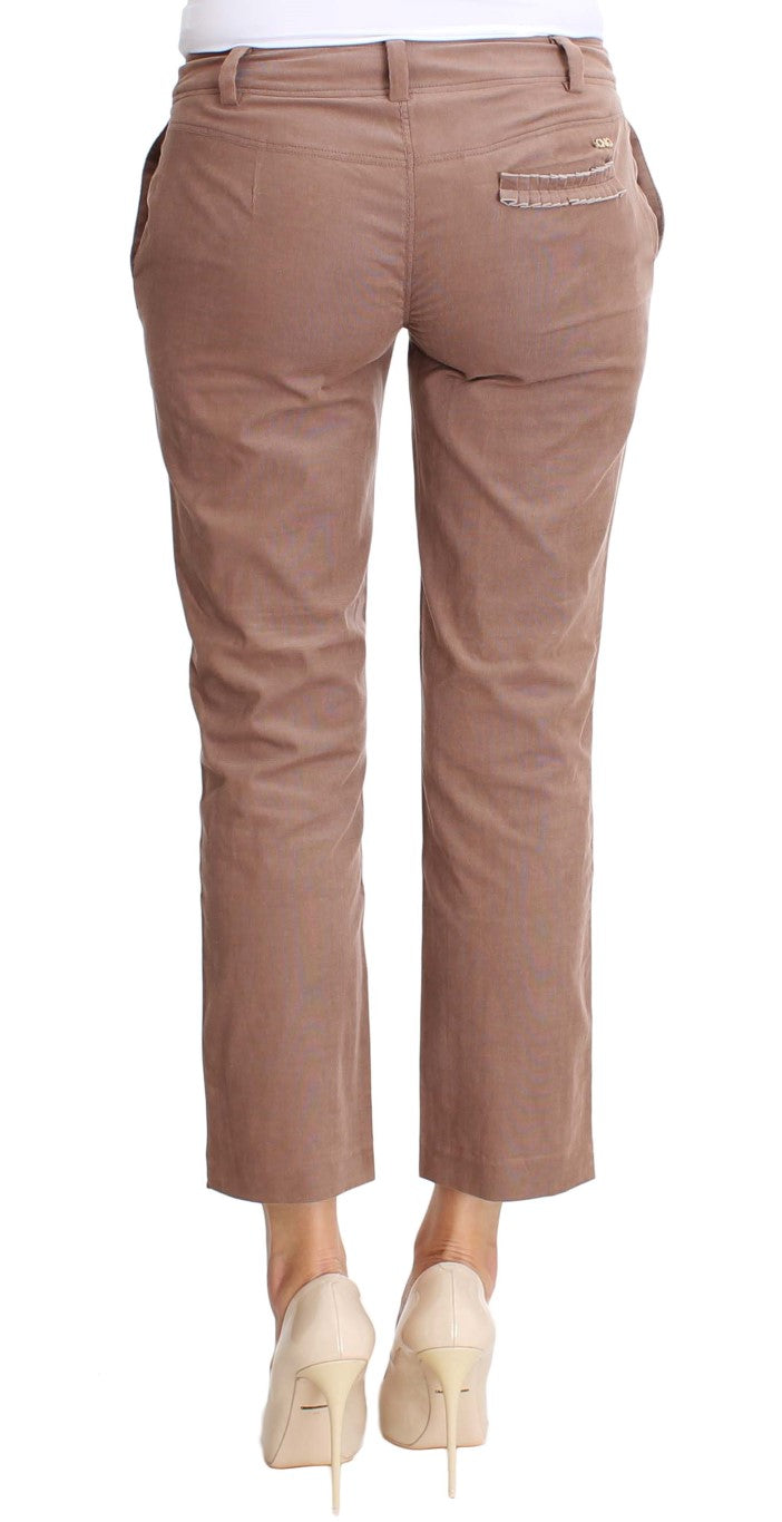 Schicke braune verkürzte Cordhose
