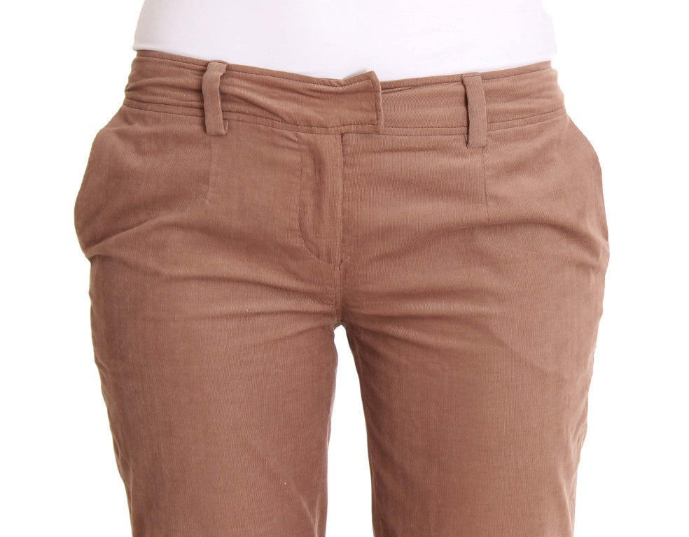 Schicke braune verkürzte Cordhose