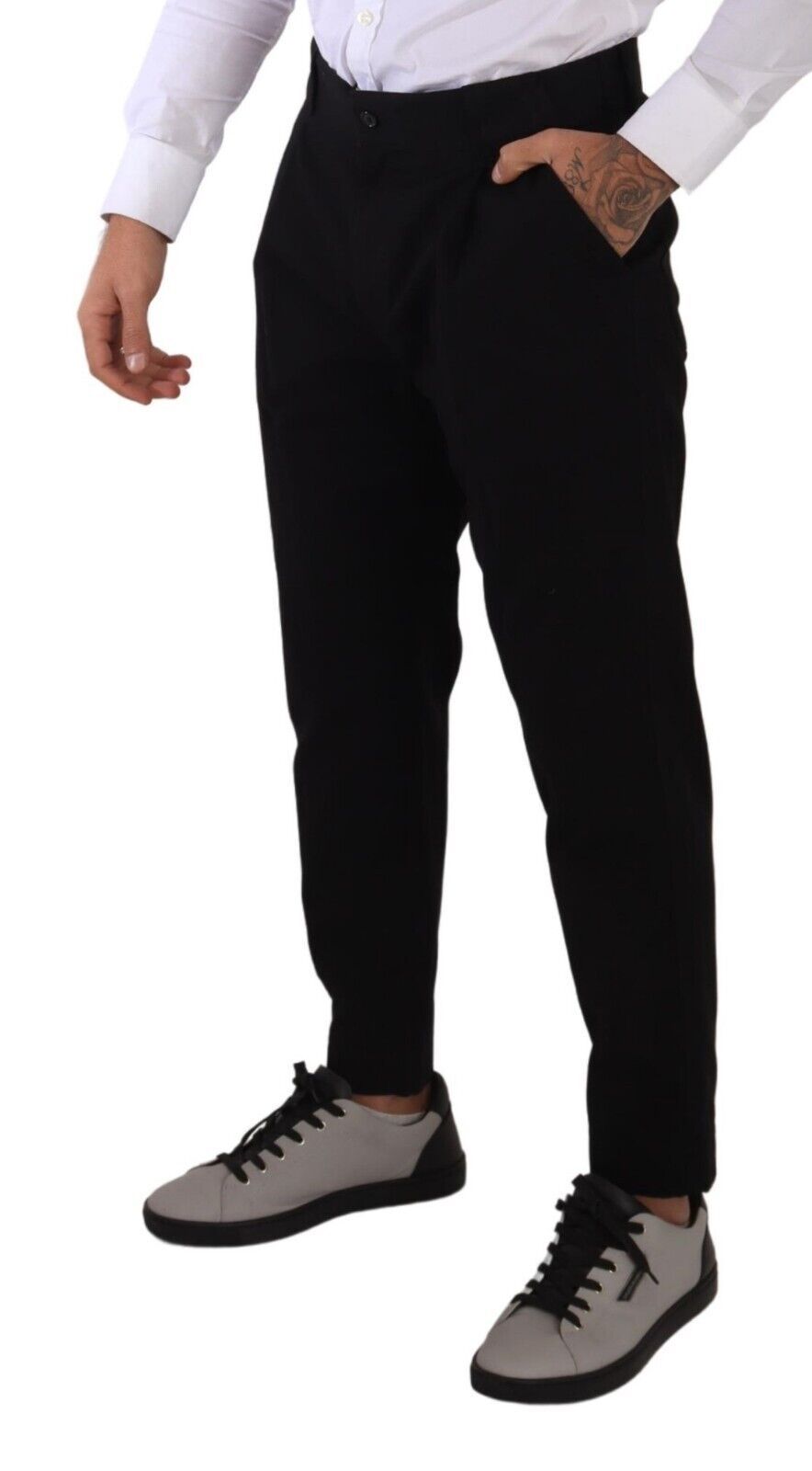 Elegante, schmal zulaufende schwarze Baumwoll-Chinos