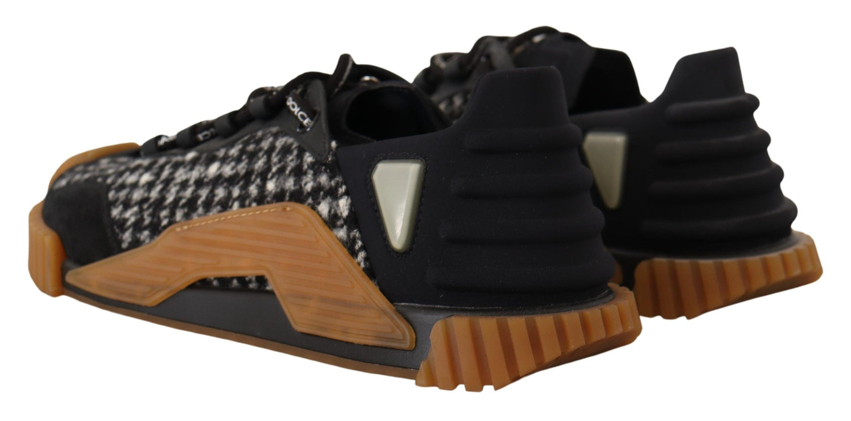 Elegante sneaker NS1 testurizzata Charisma