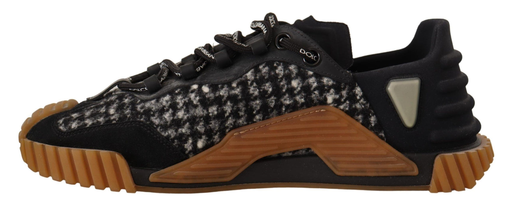 Elegante sneaker NS1 testurizzata Charisma