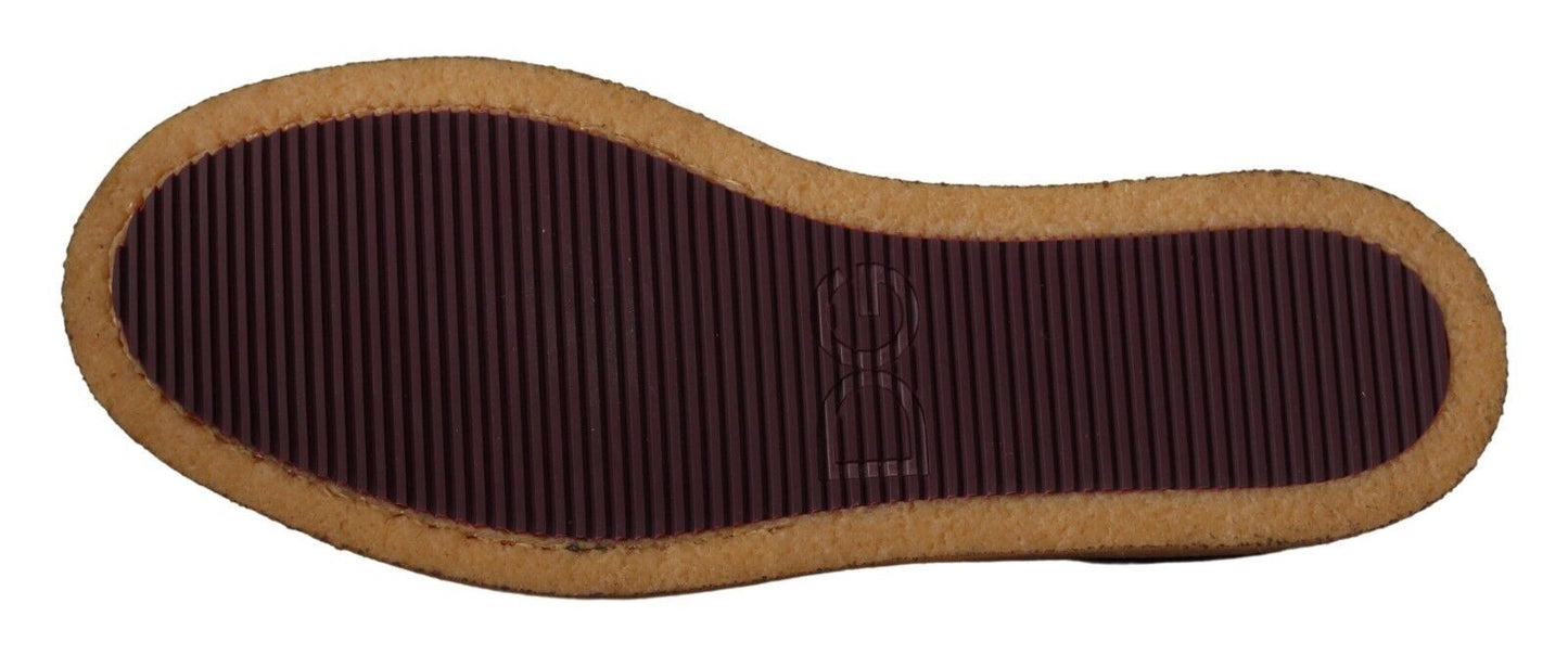 Elegante Wildleder-Loafer aus Krokodil in Braun