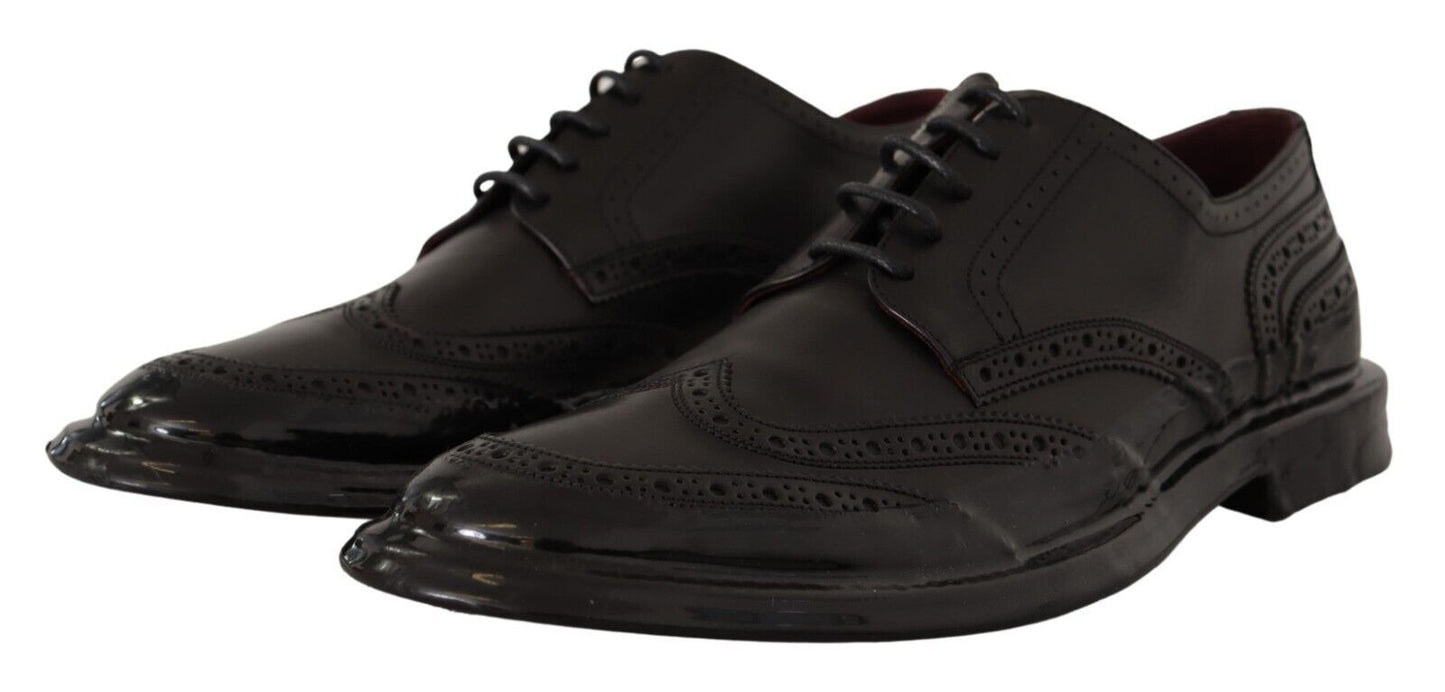 Eleganti Derby Oxford in pelle di vitello con punta a coda di rondine