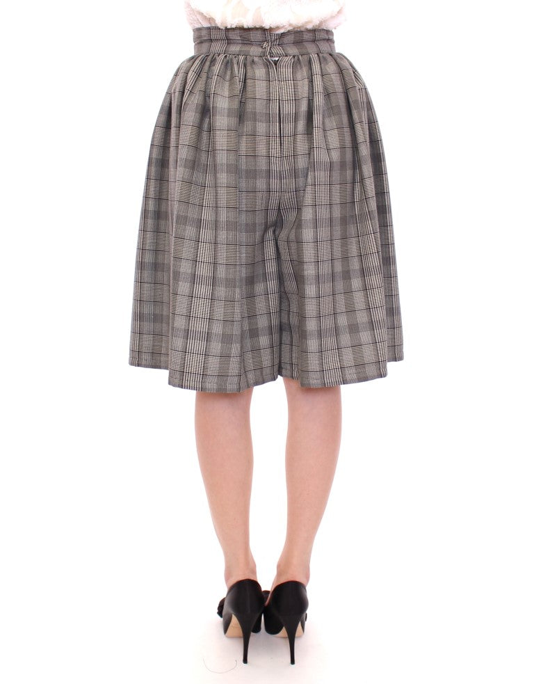 Eleganter grau karierter Shortsrock aus Wolle
