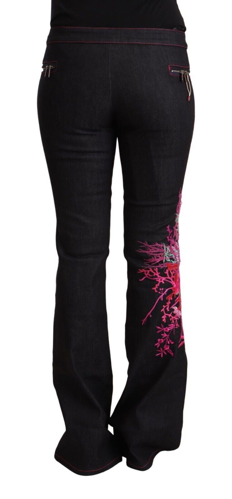 Schicke schwarze Schlagjeans mit mittlerer Taille