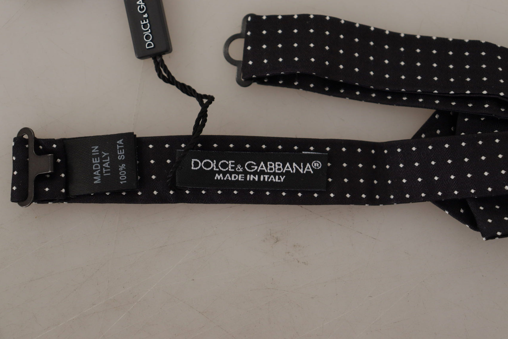 Papillon a pois in seta squisita