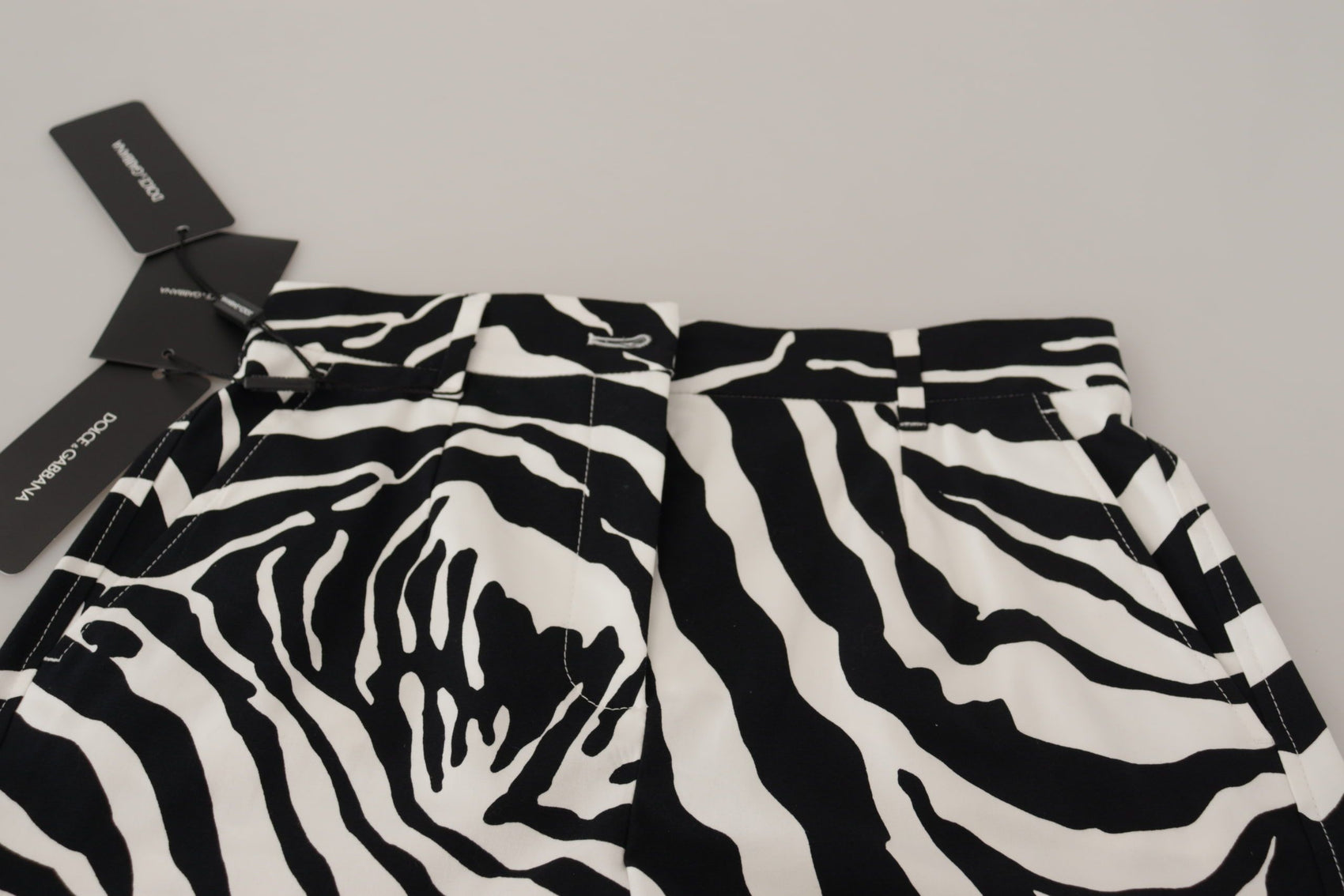 Hotpants mit mittlerer Taille und Zebra-Print