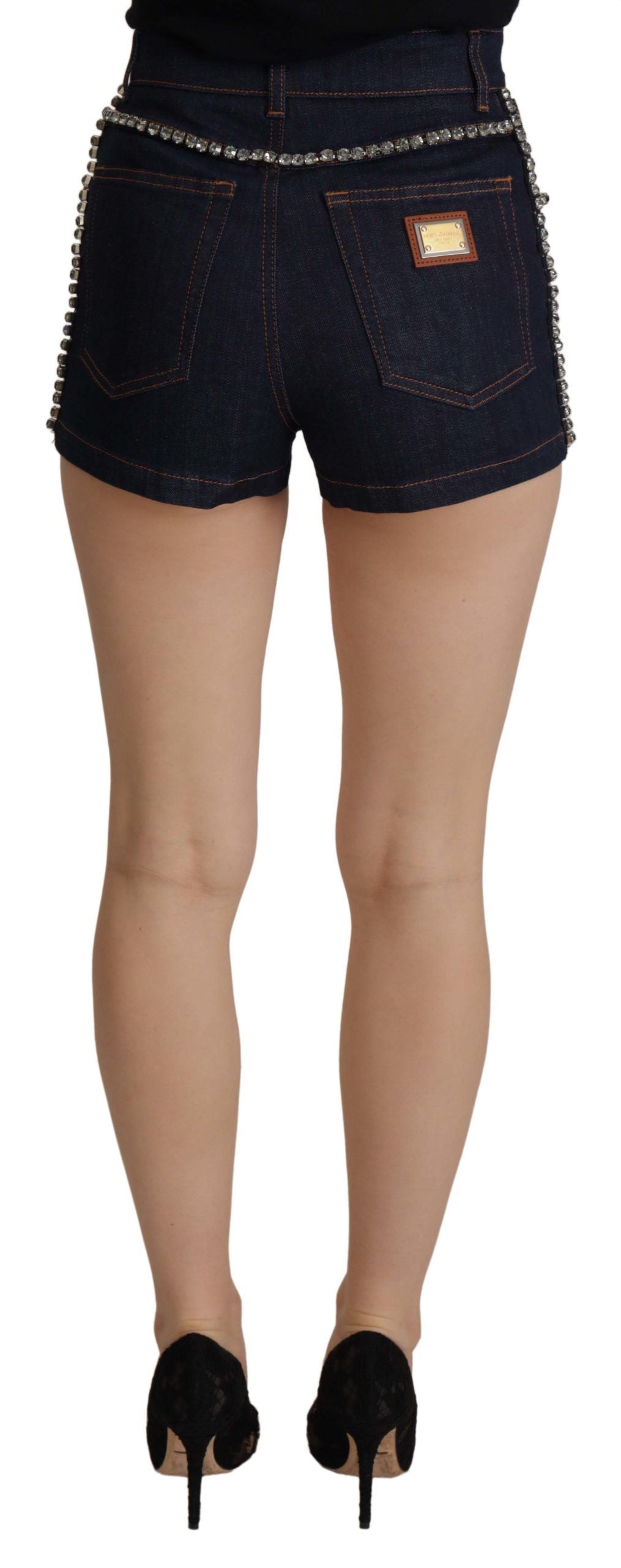 Schicke Hotpants-Shorts mit hoher Taille und Kristalldetails