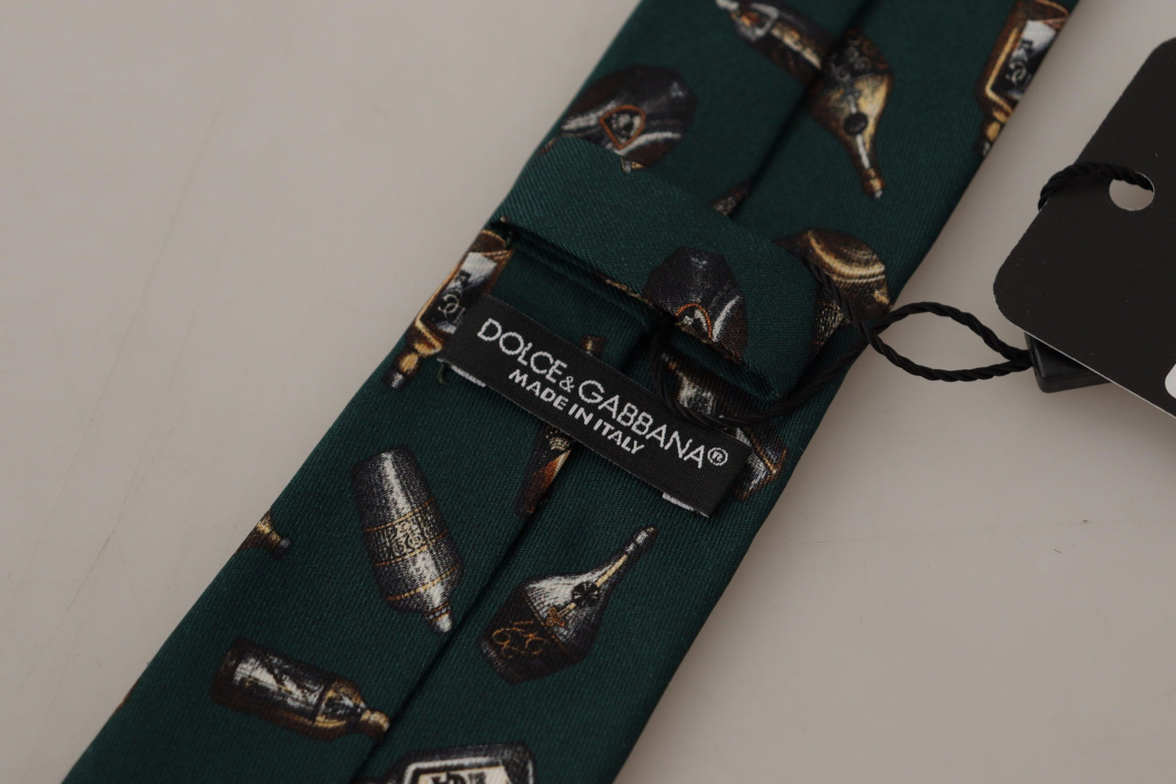 Elegante papillon da uomo in seta firmato