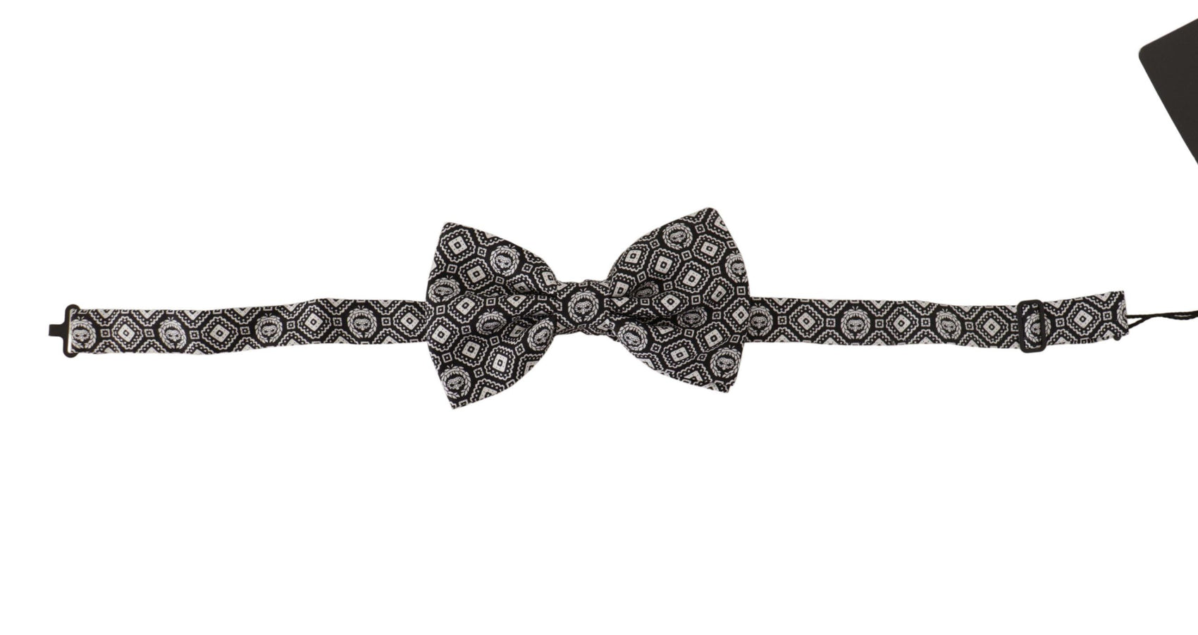 Elegante papillon nero in seta