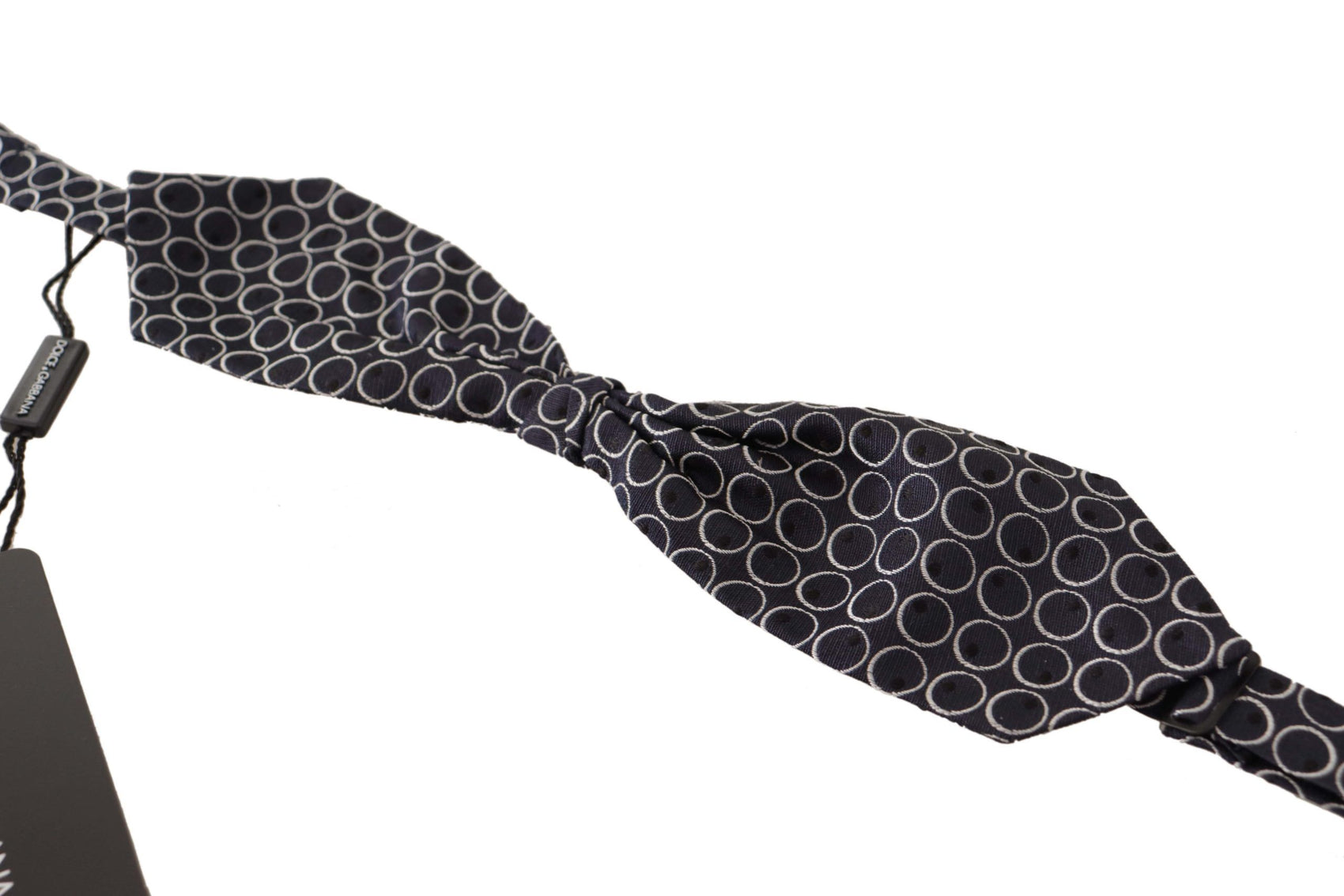 Elegante papillon in seta bianco e nero
