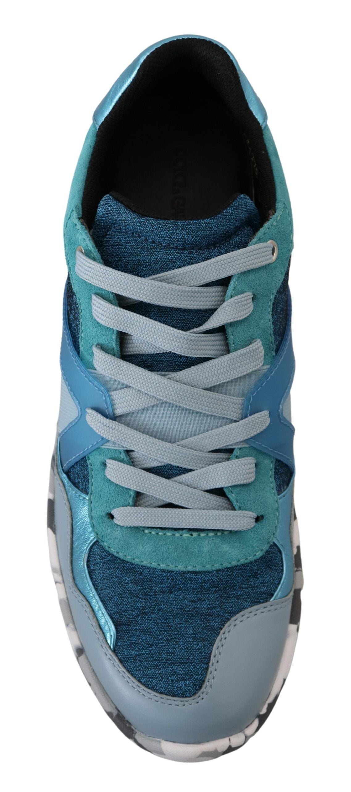 Erhöhen Sie Ihr Sneaker-Spiel mit schicken Low-Tops