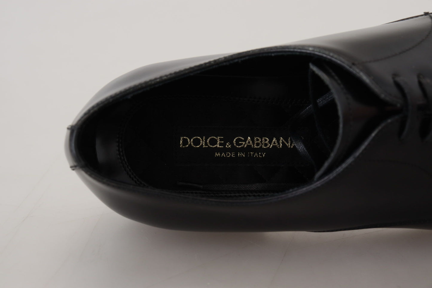 Eleganti scarpe derby in pelle nera