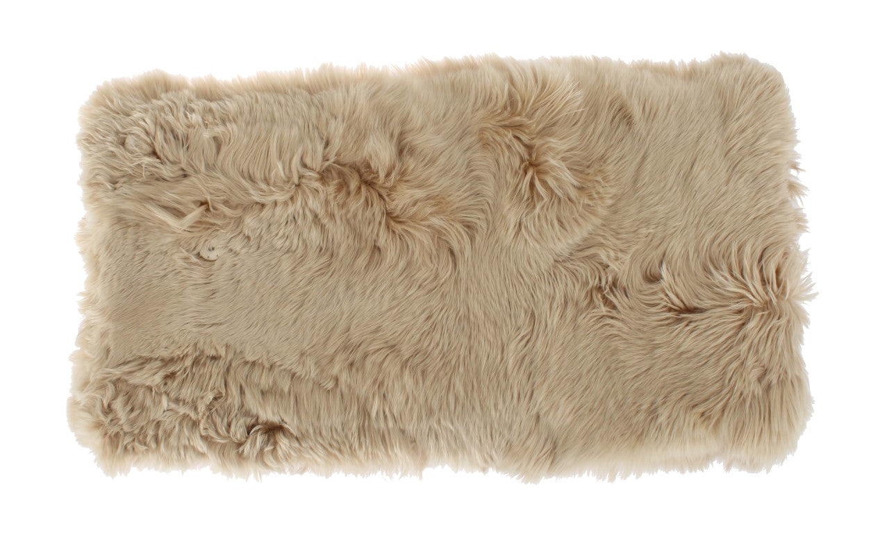 Eleganter Schulterwickel aus Alpakafell in Beige