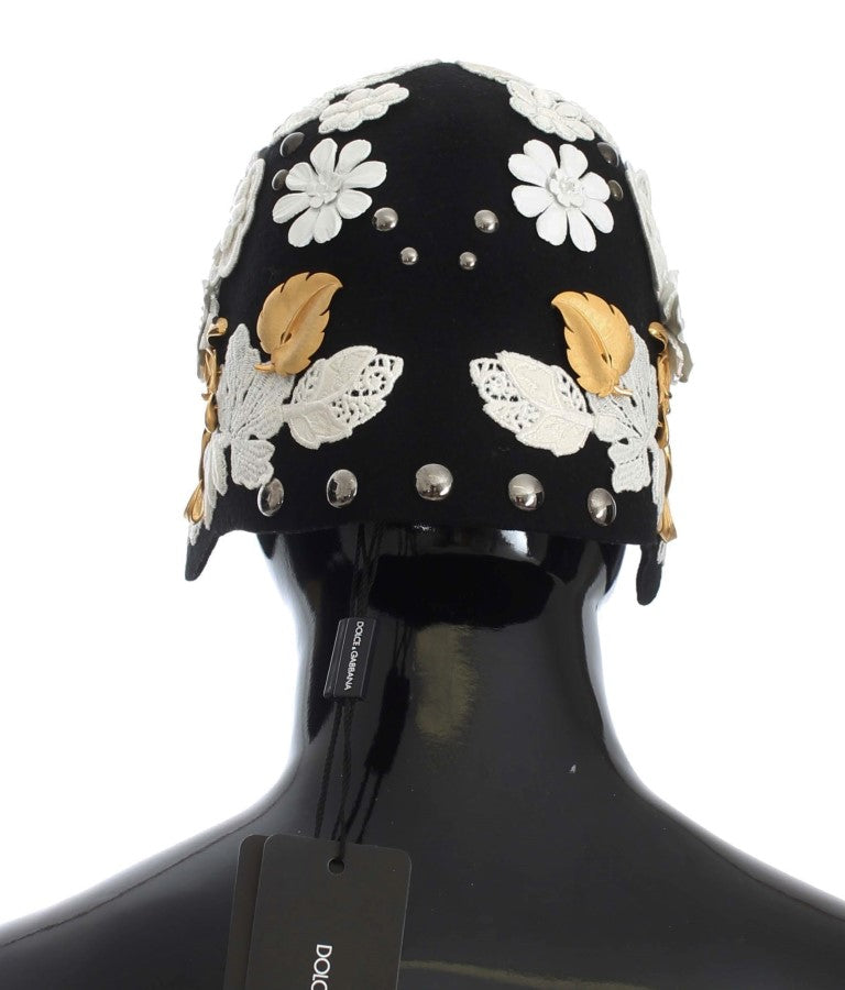 Eleganter schwarzer Glockenhut aus Wolle mit Blumenmuster