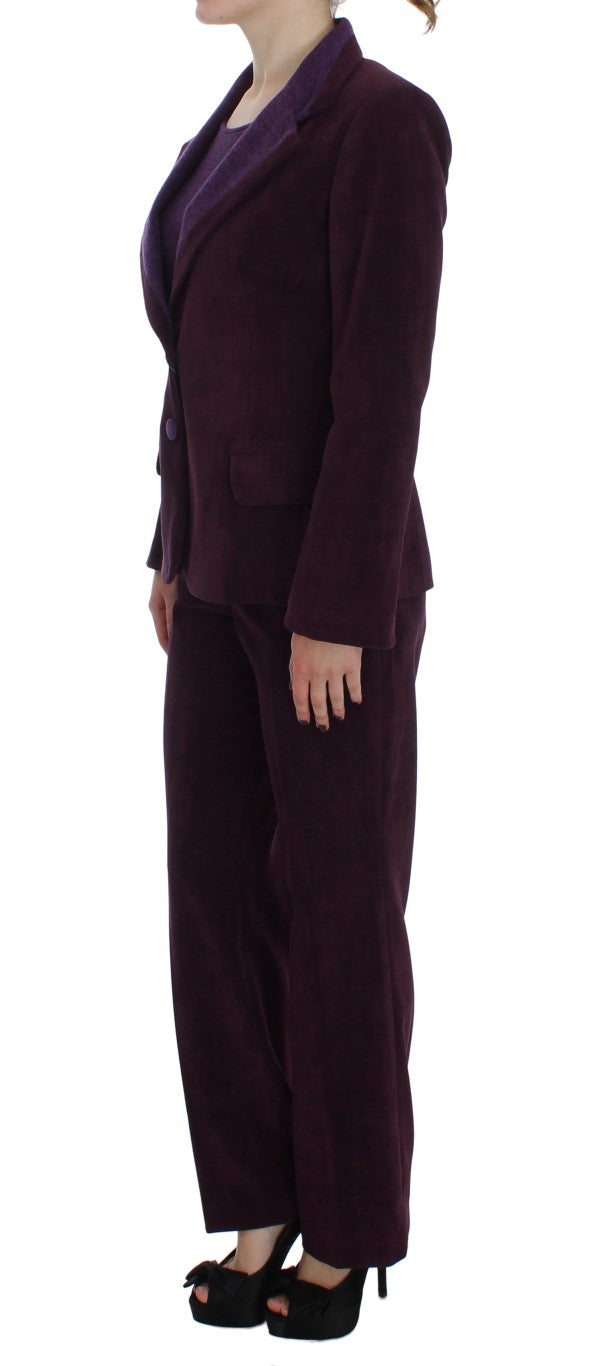 Elegante completo da tre pezzi in misto lana viola