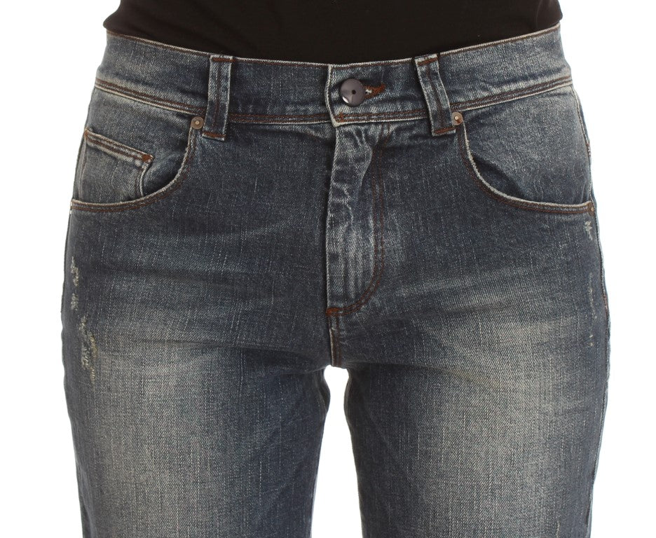 Schicke Slim Fit-Eleganz mit geradem Bein