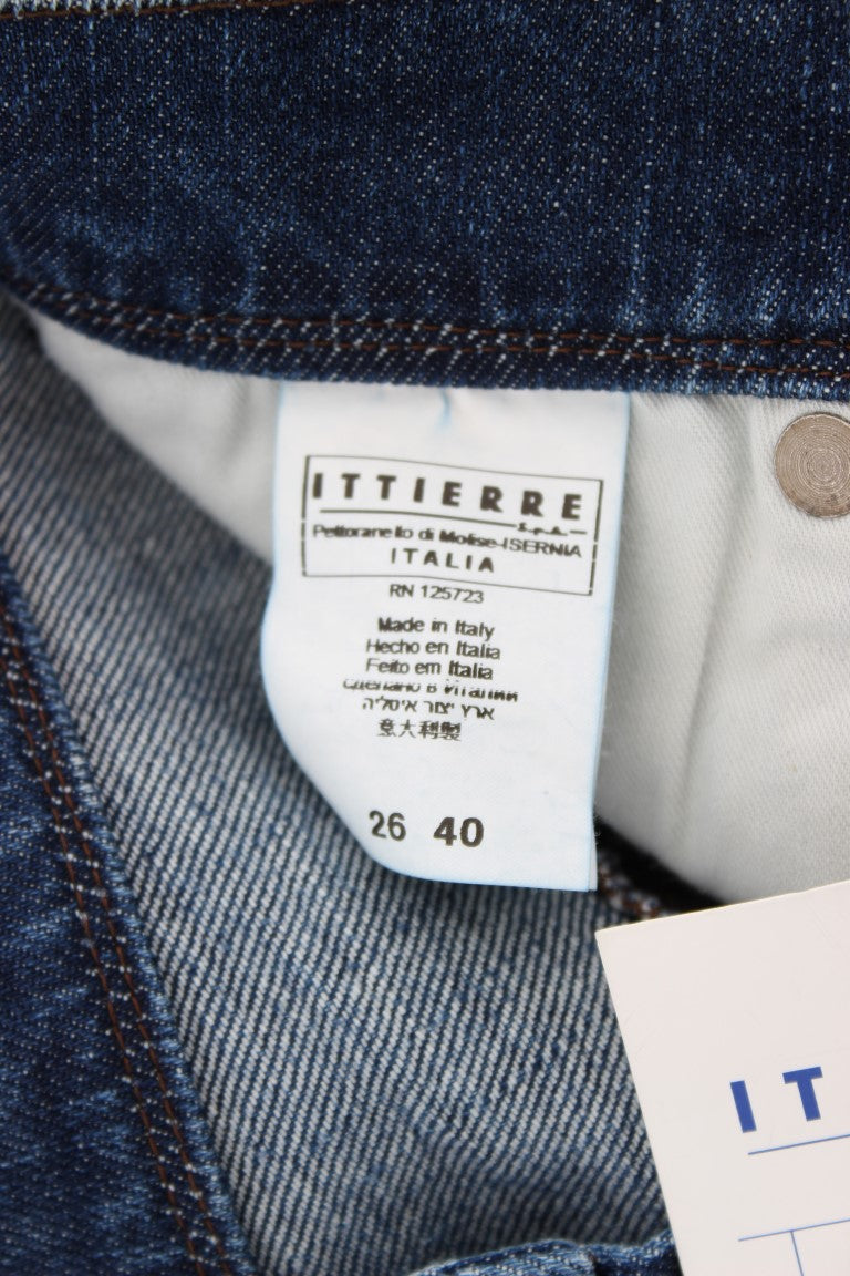 Schicke Slim Fit-Eleganz mit geradem Bein