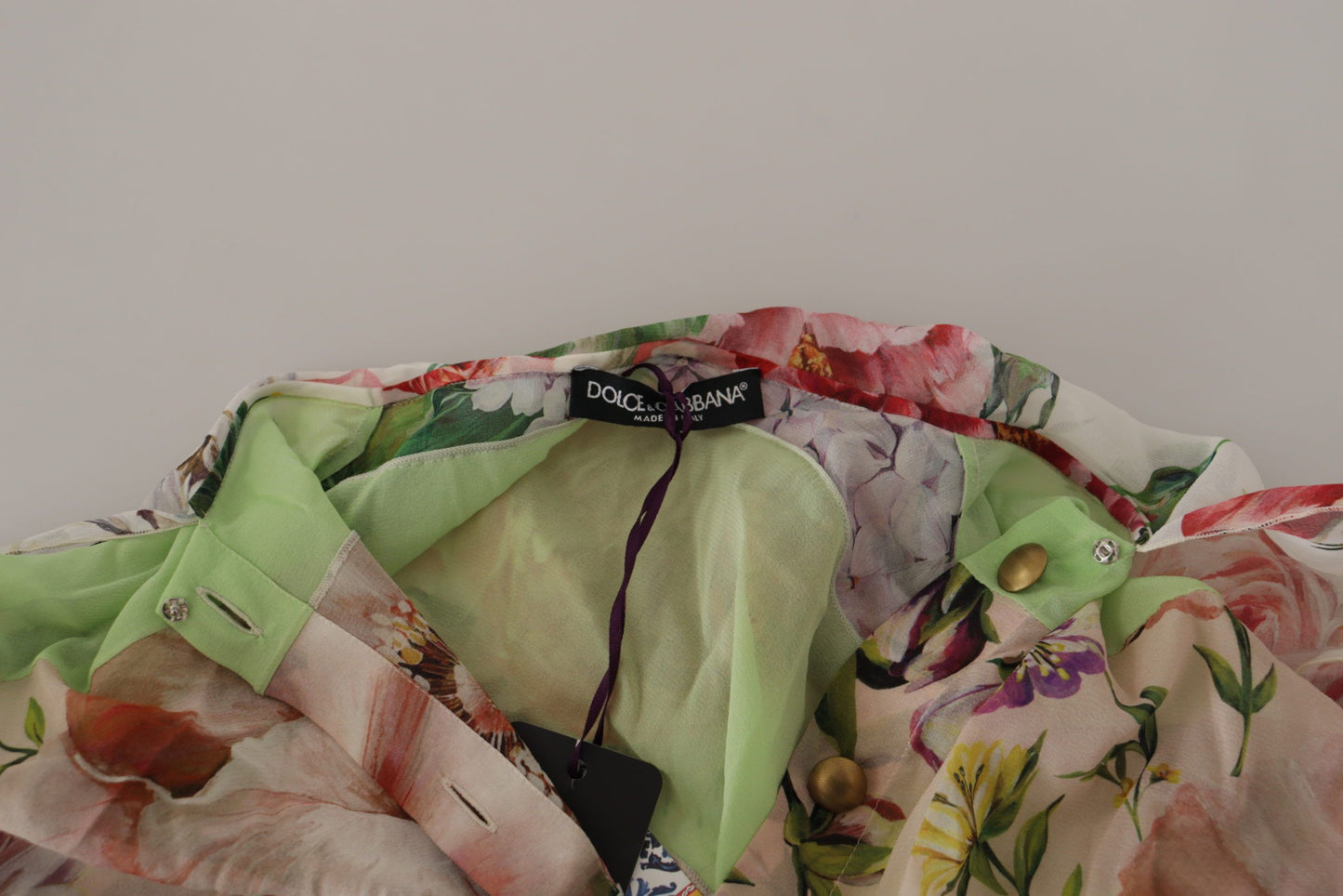 Elegante Seidenbluse mit floralem Patchwork