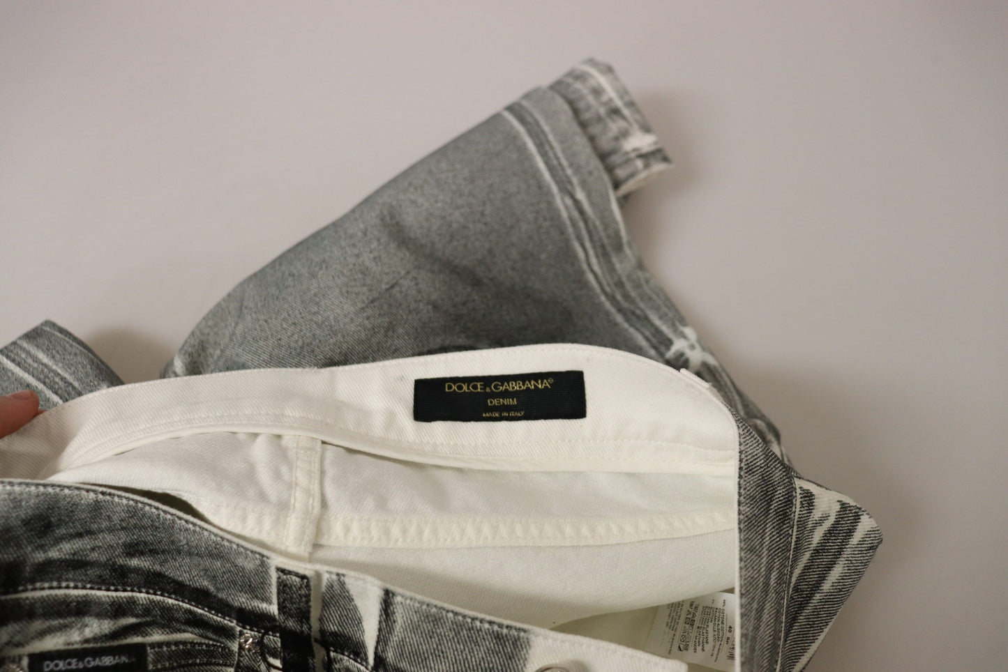 Denim Elegance grigio a vita alta
