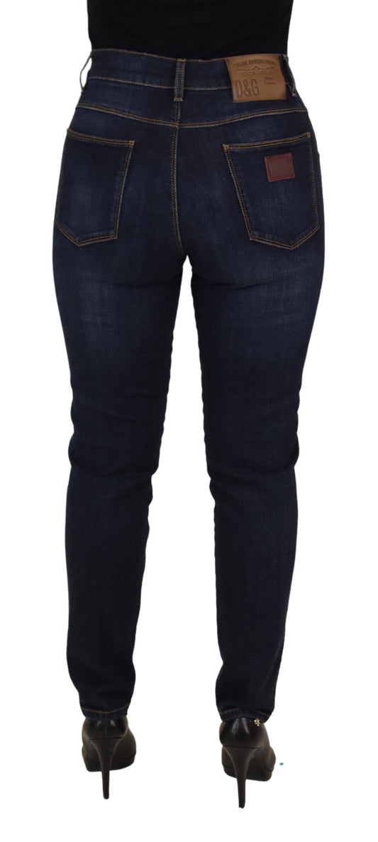 Esalta il tuo stile in denim con i jeans skinny a vita alta