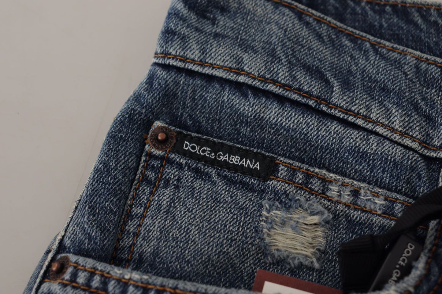 Jeans in denim a vita media con taglio boyfriend chic