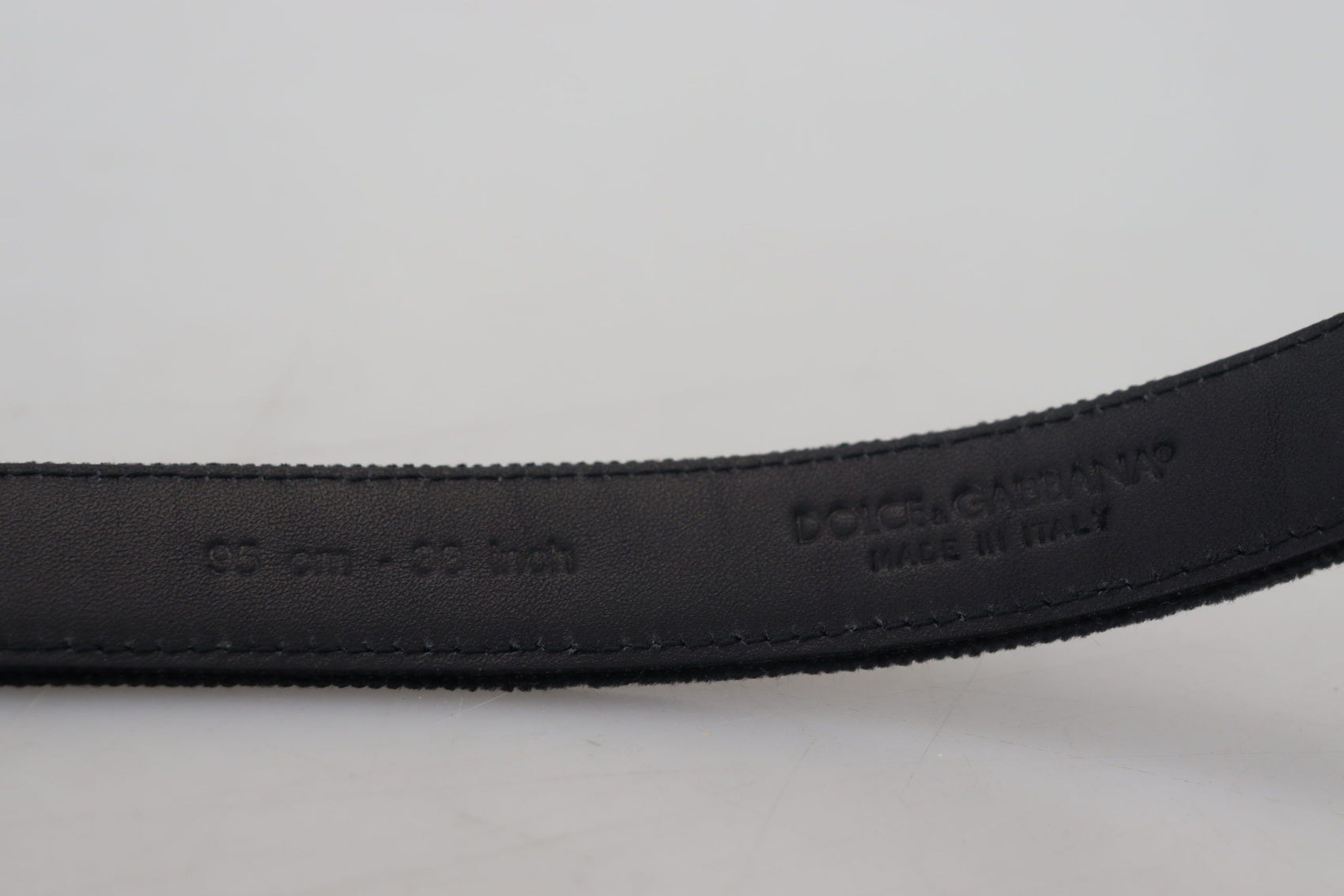 Cintura elegante in pelle nera